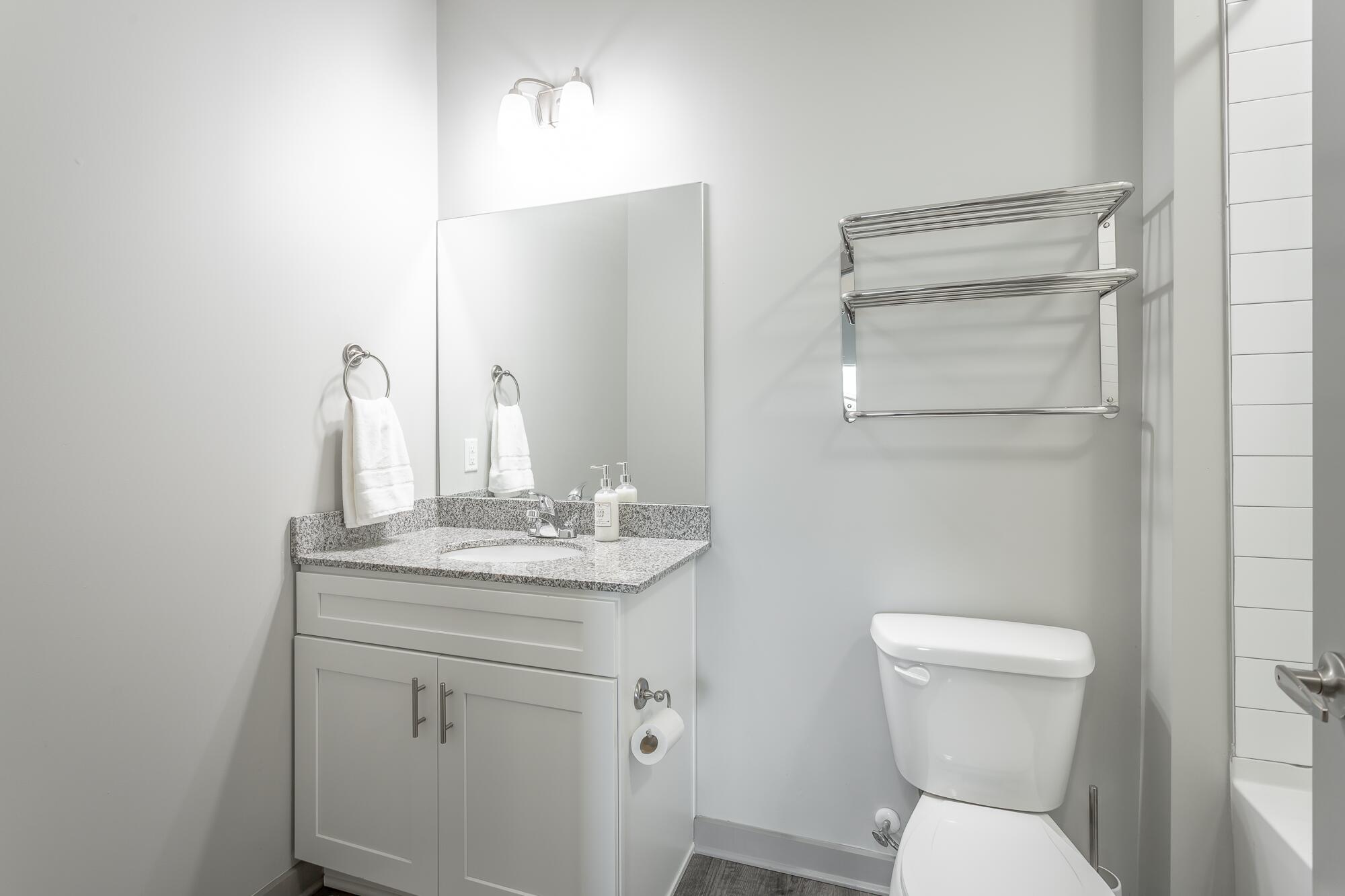 782 Riverfront Parkway, 216