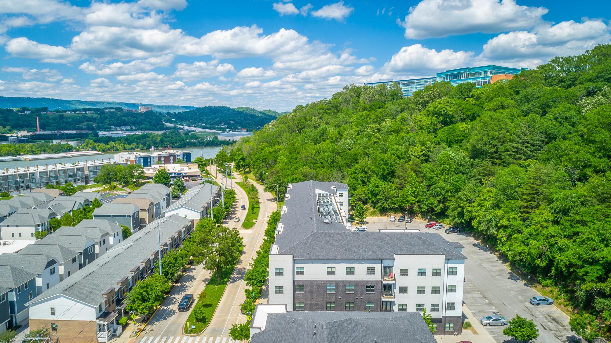 782 Riverfront Parkway, 216