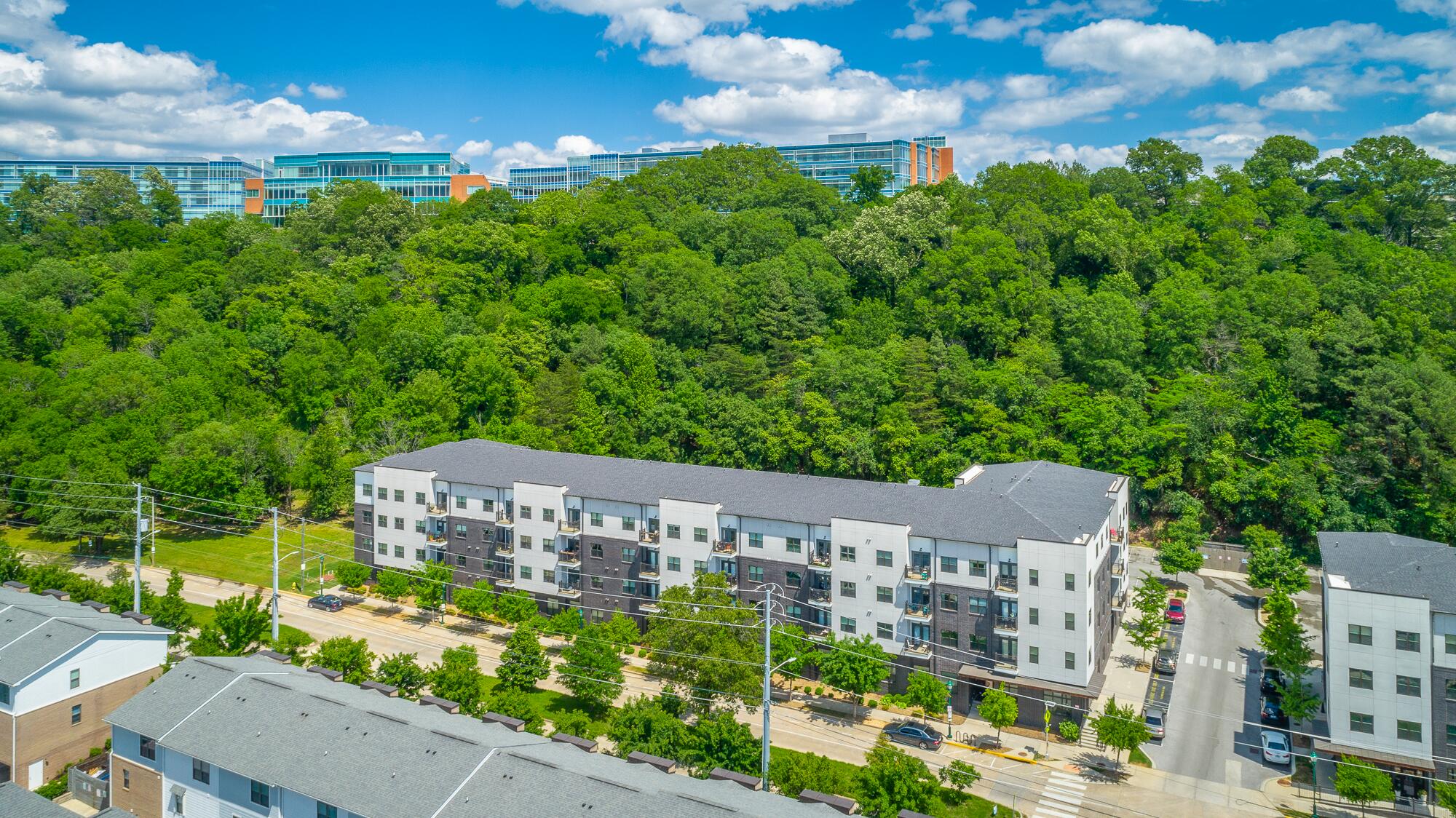 782 Riverfront Parkway, 216