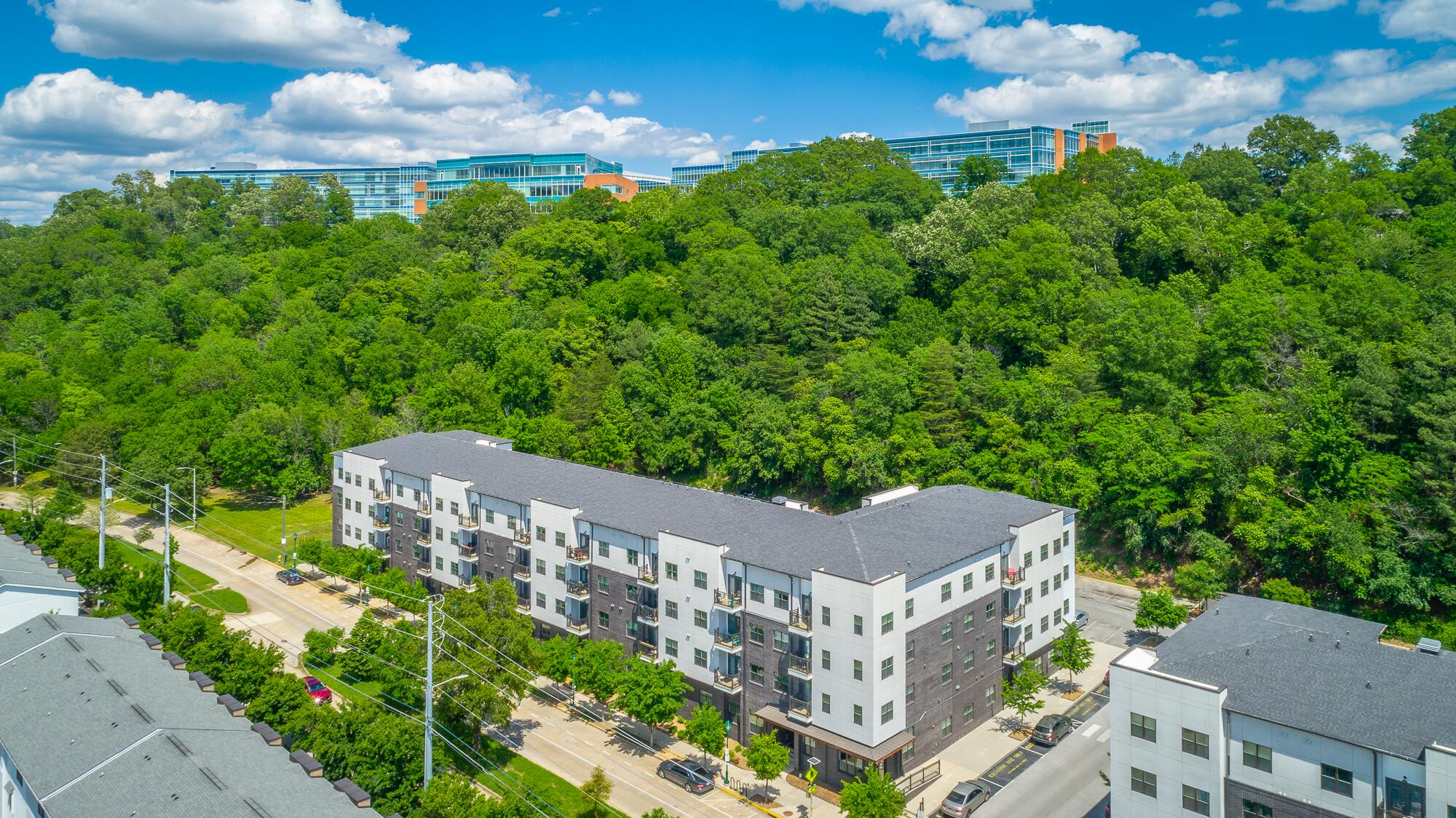 782 Riverfront Parkway, 216