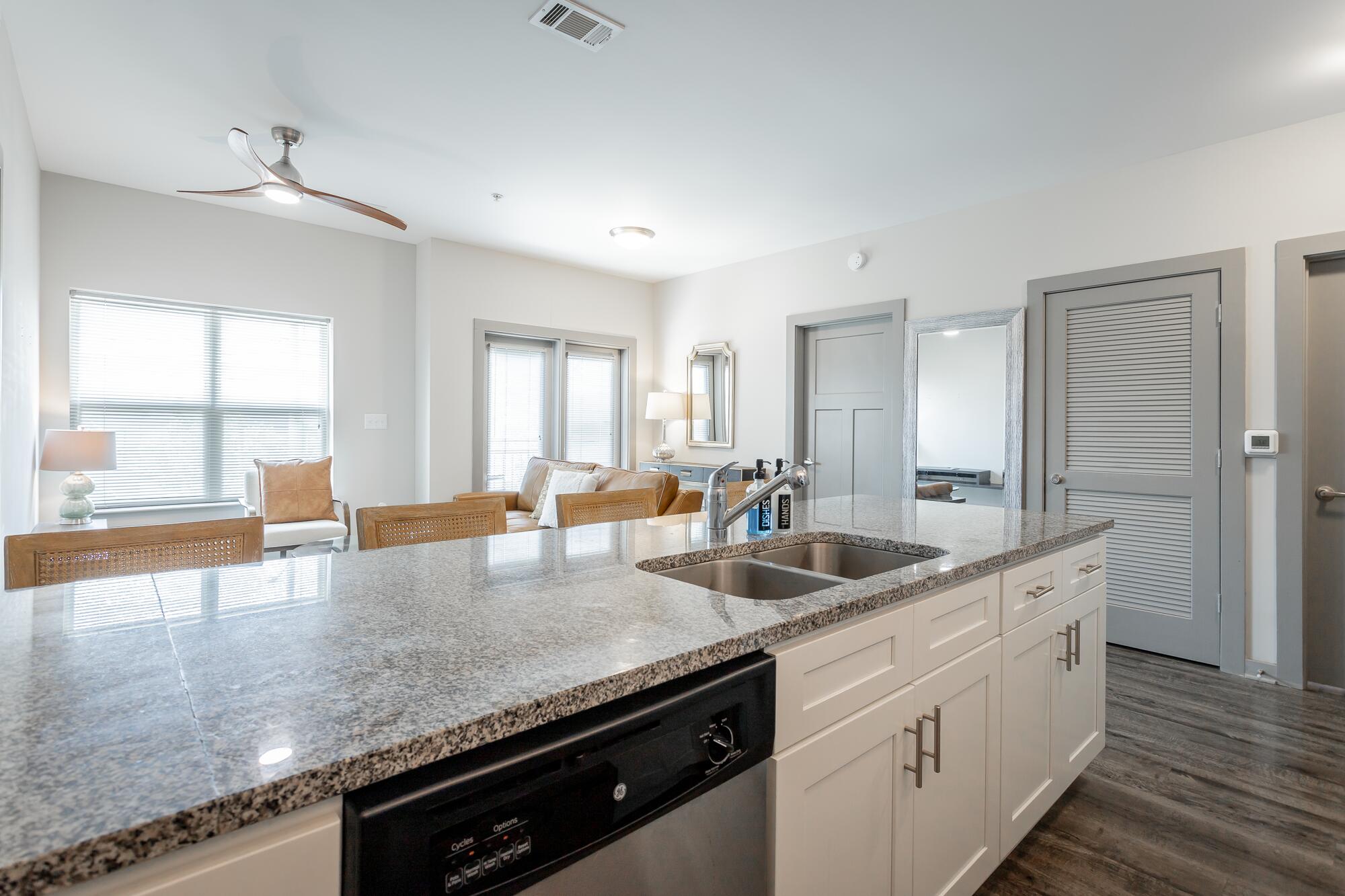 782 Riverfront Parkway, 216