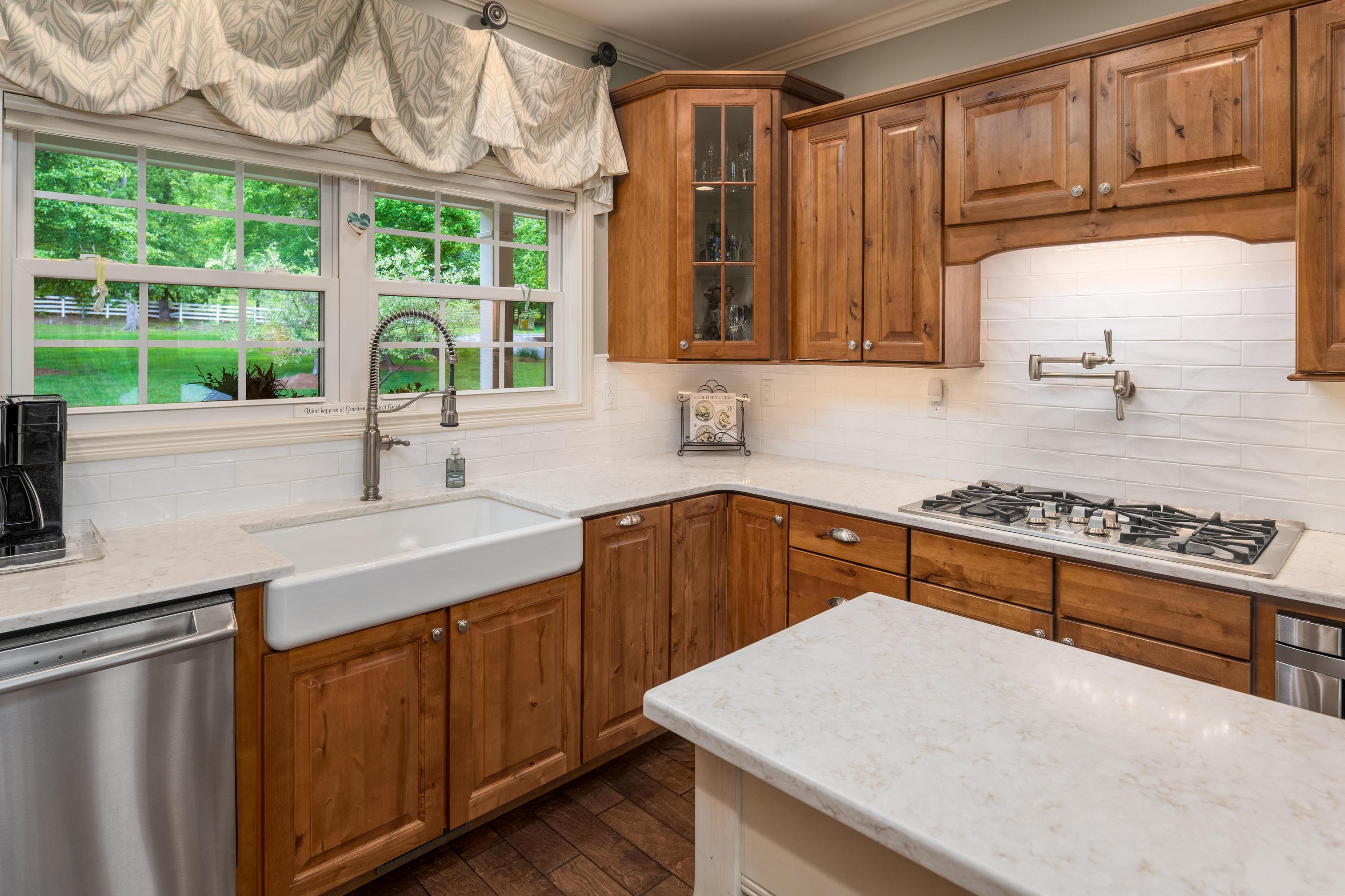 480 Lake Harbor Drive