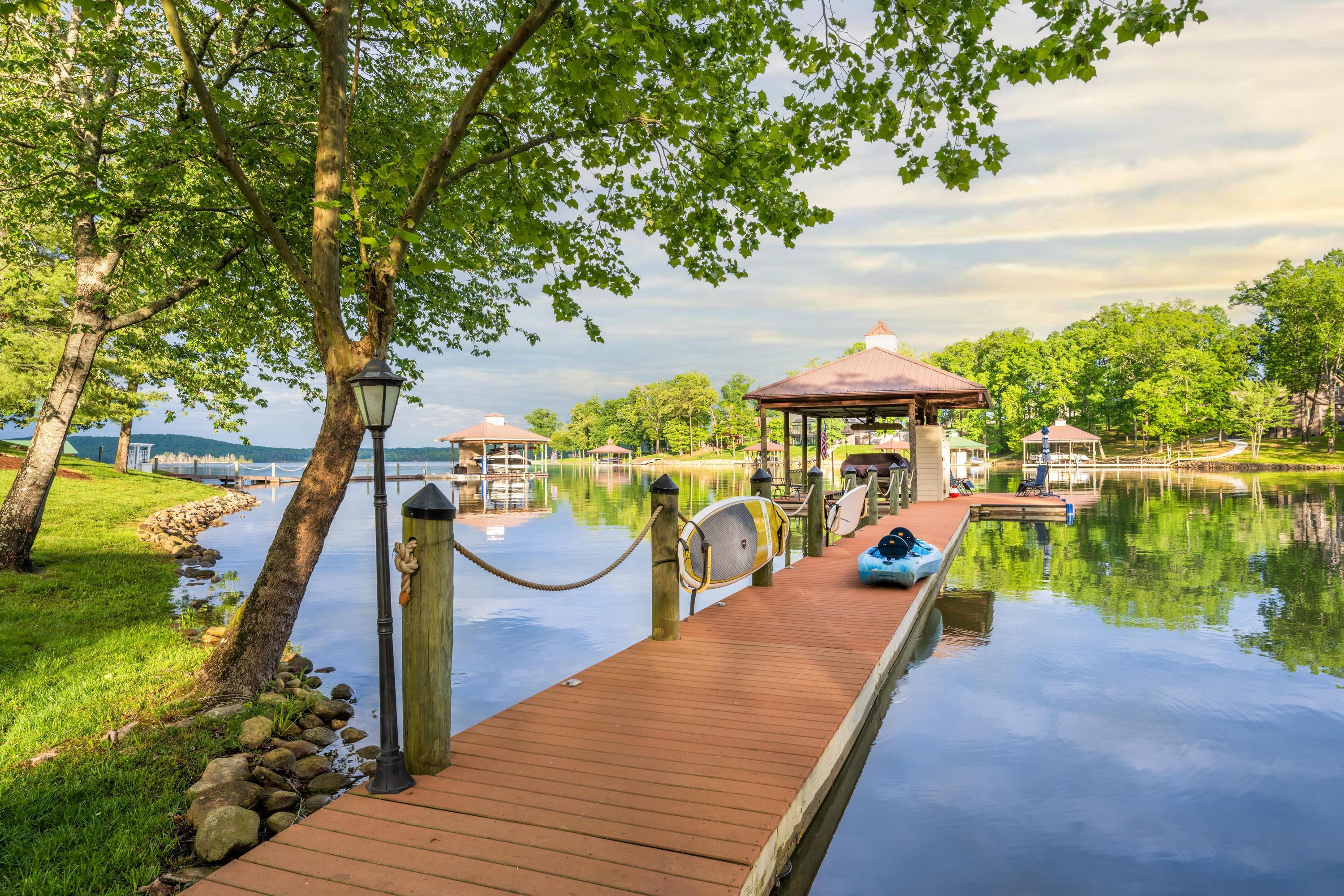 480 Lake Harbor Drive