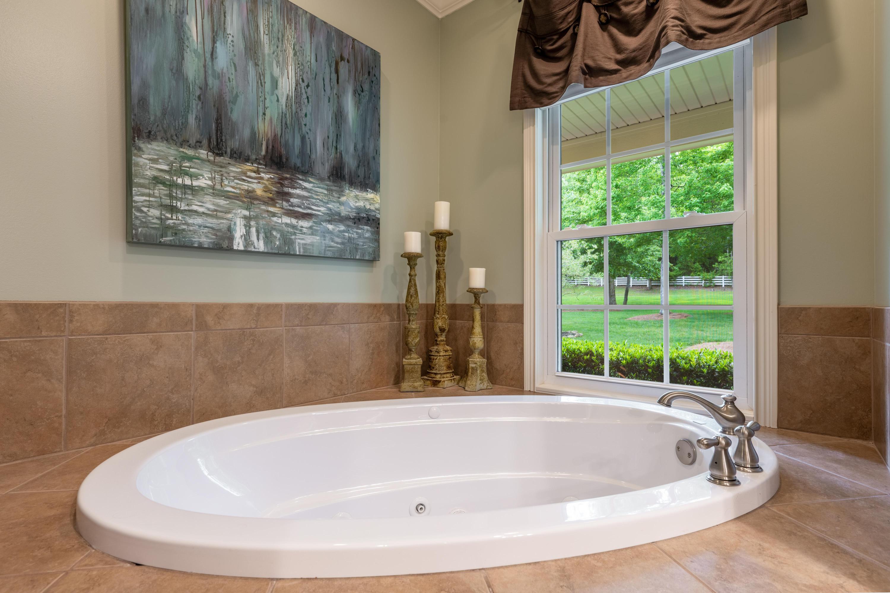 480 Lake Harbor Drive