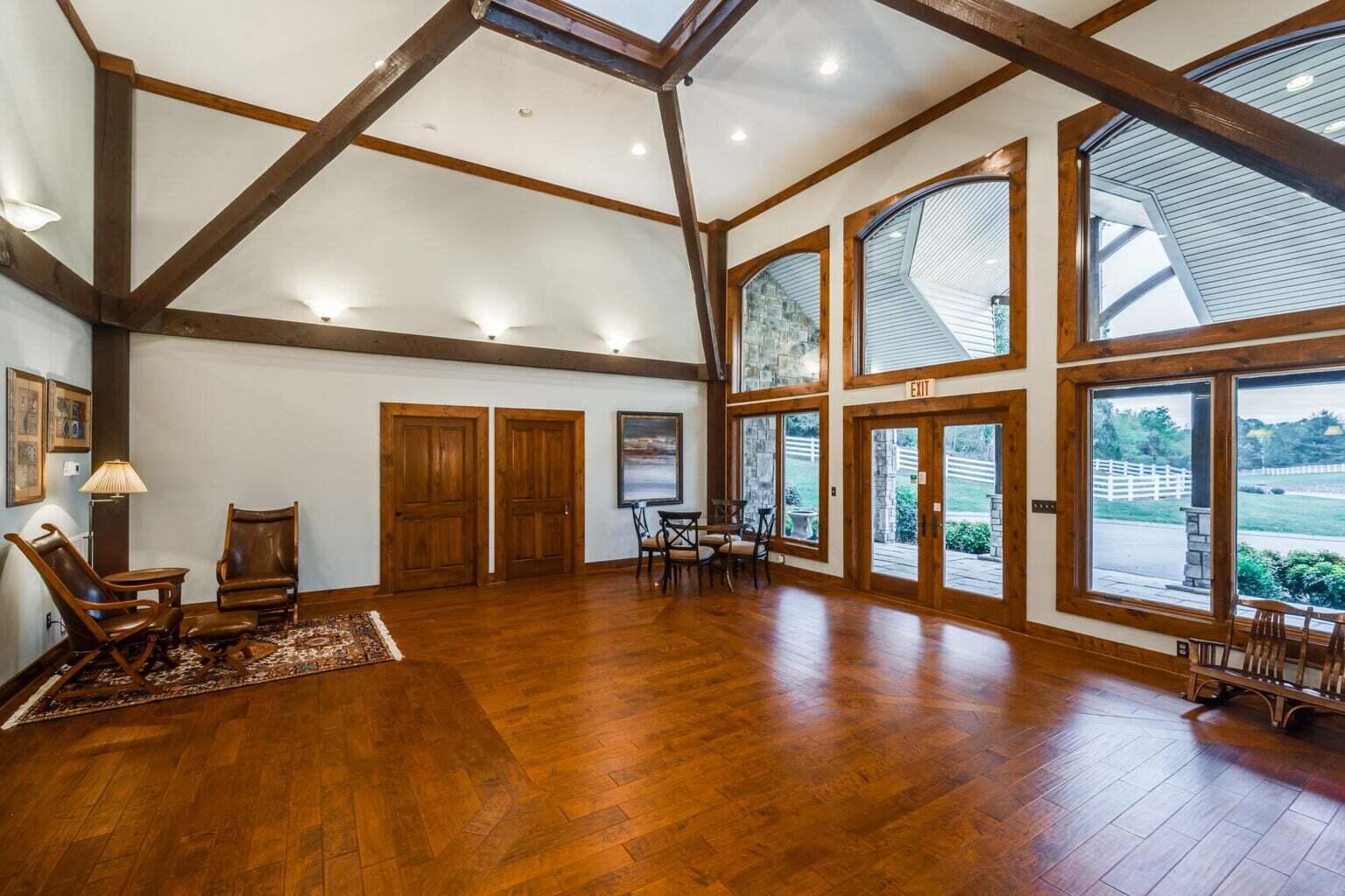 480 Lake Harbor Drive