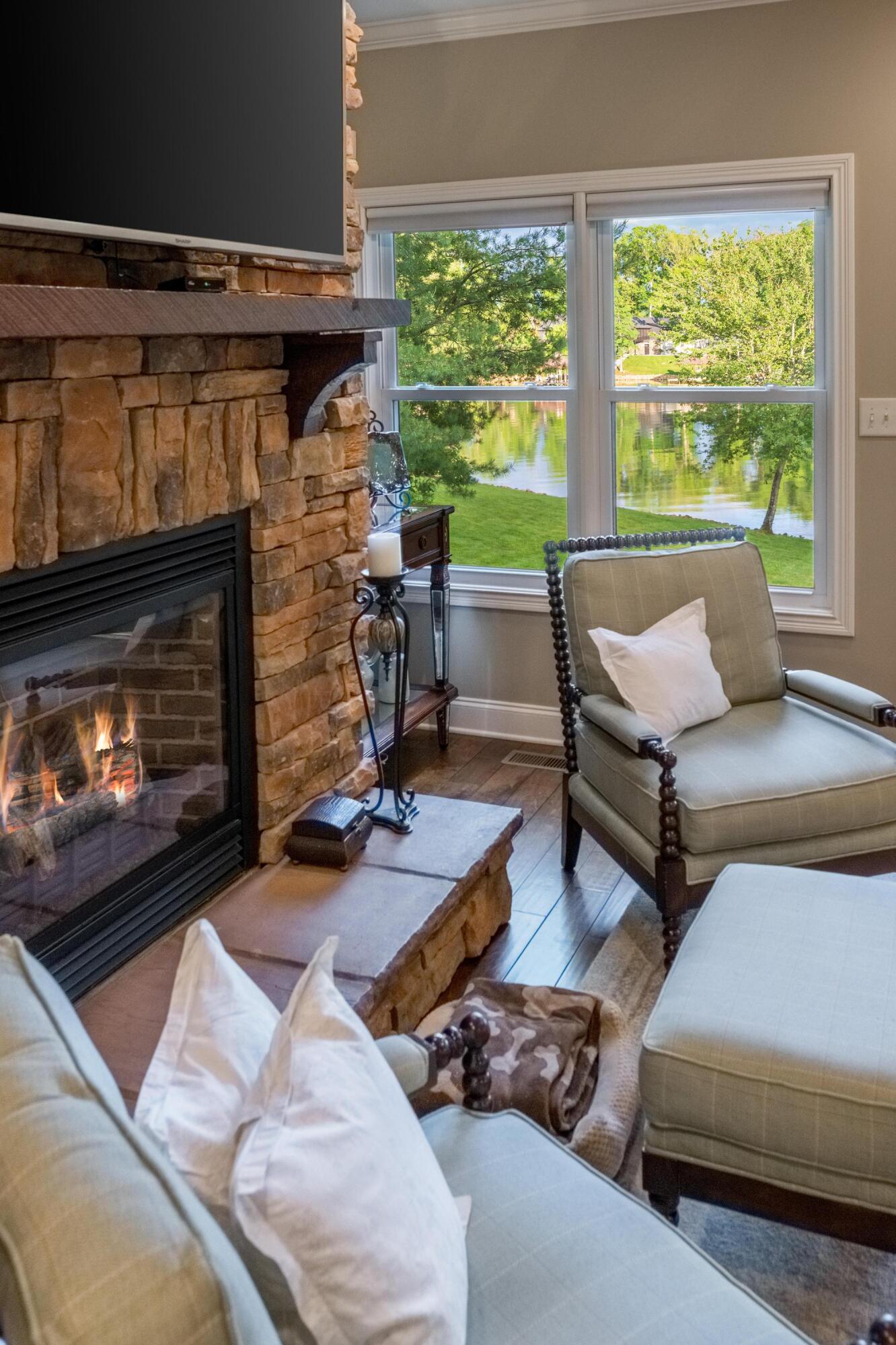 480 Lake Harbor Drive