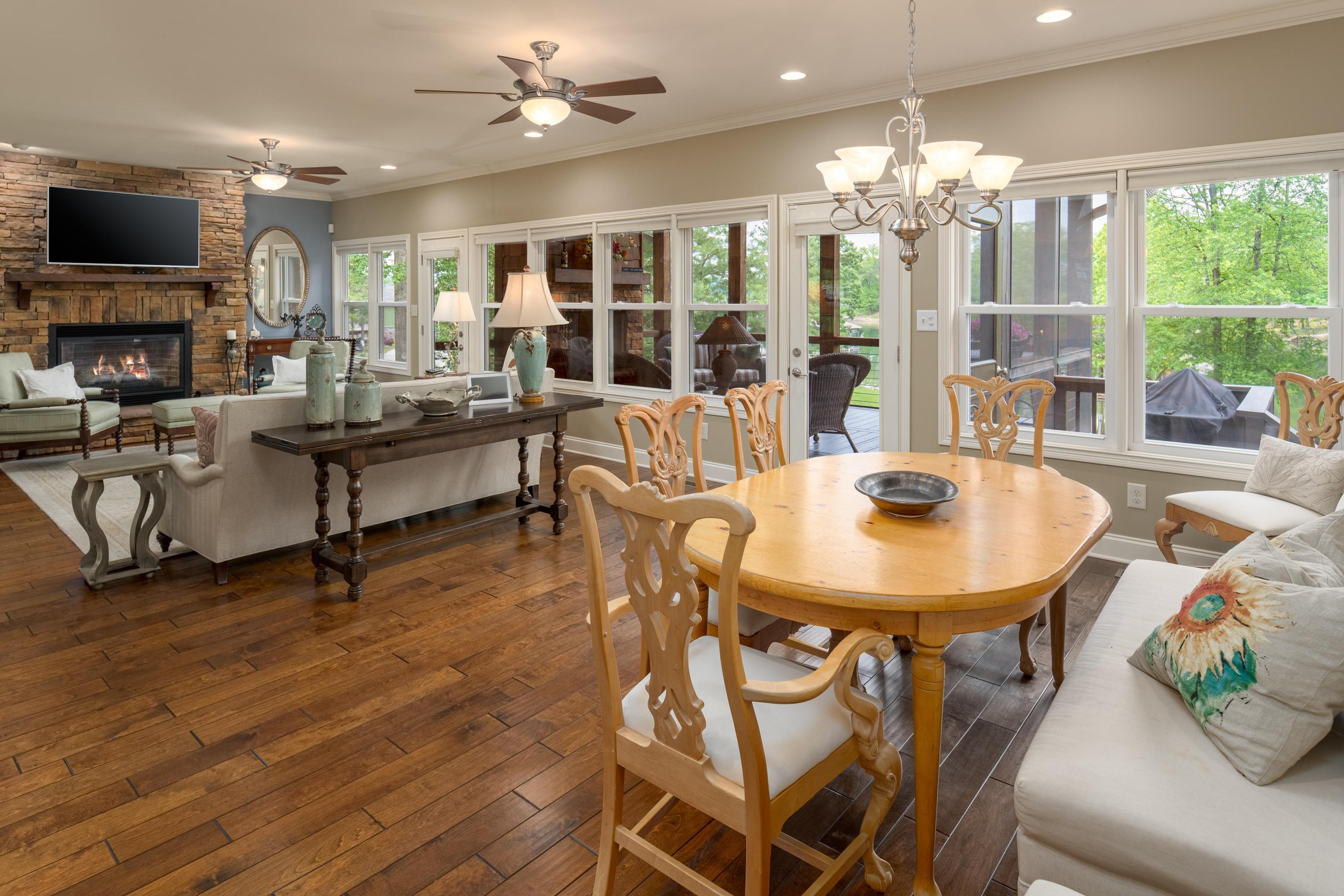 480 Lake Harbor Drive