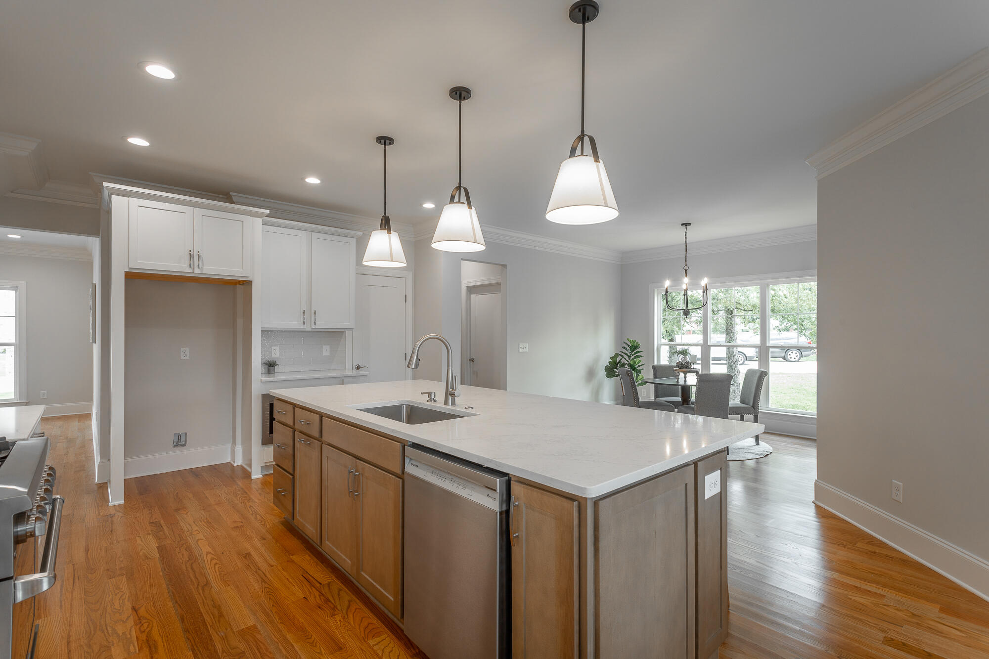 2212 Peterson Drive
