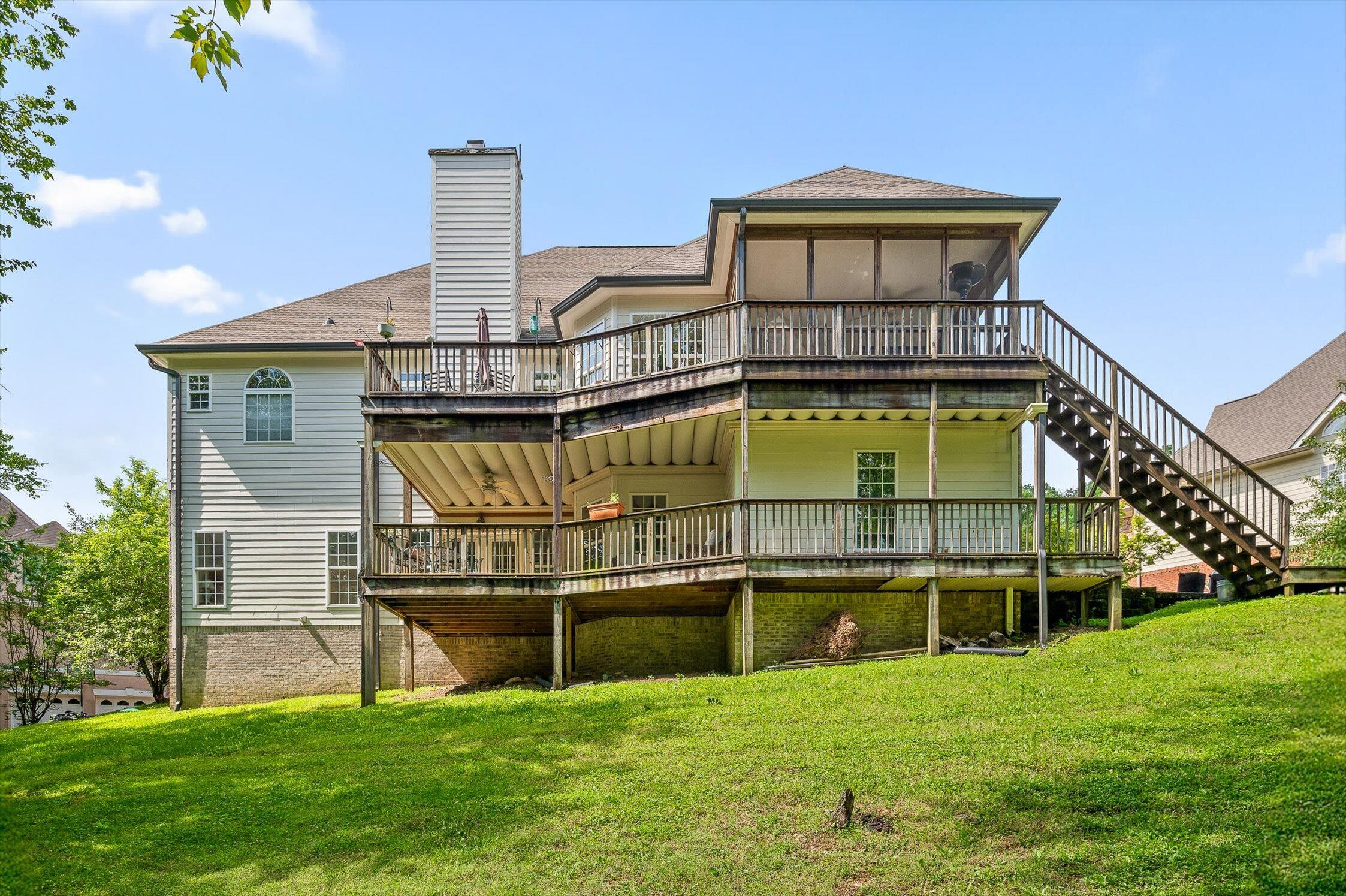 9471 Weather View Drive