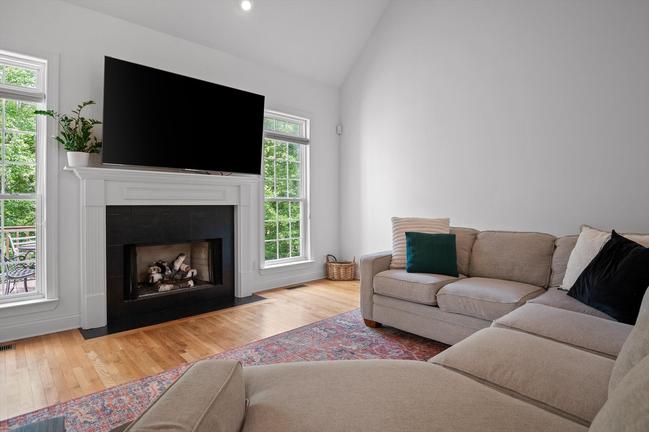 9471 Weather View Drive