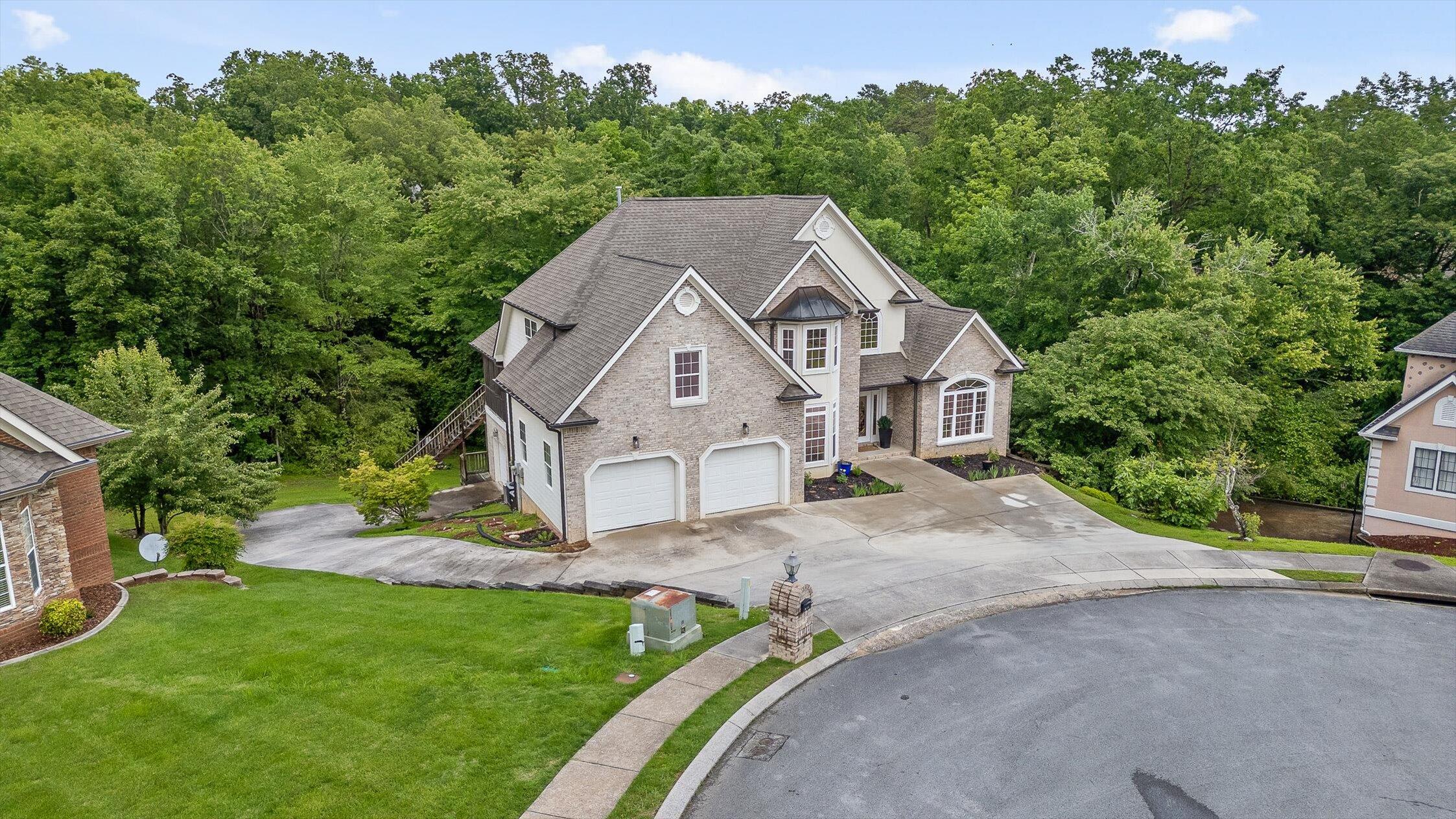 9471 Weather View Drive