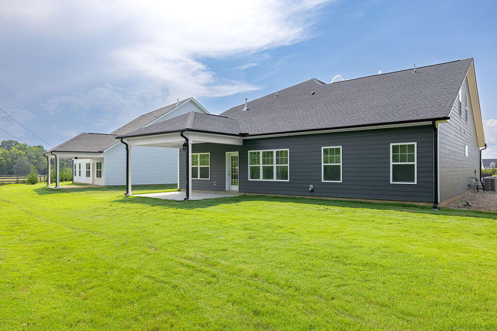 8880 Knolling Loop, 35