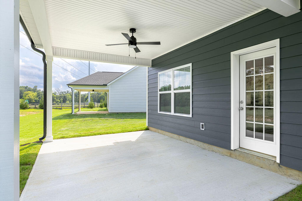 8880 Knolling Loop, 35