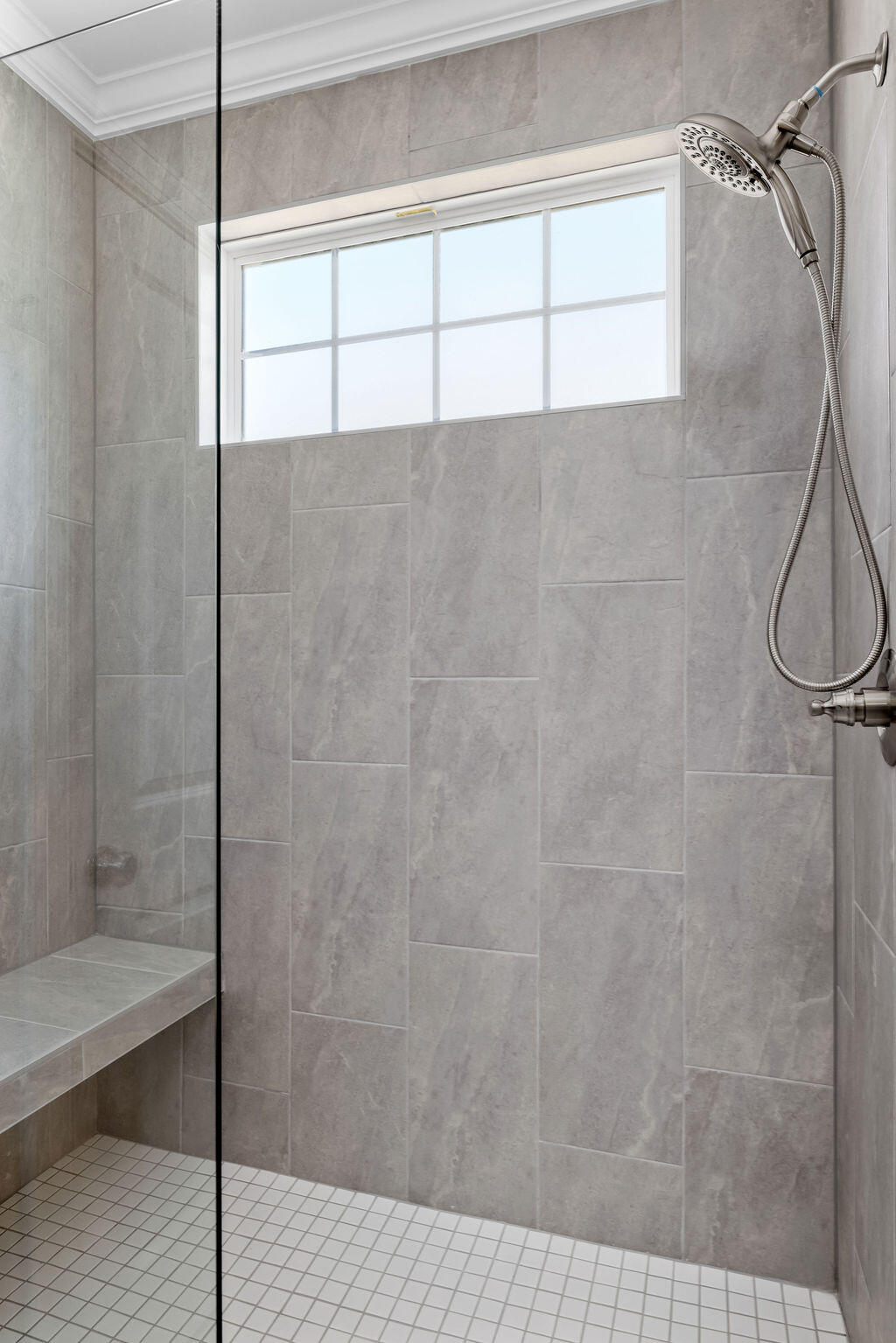 8880 Knolling Loop, 35