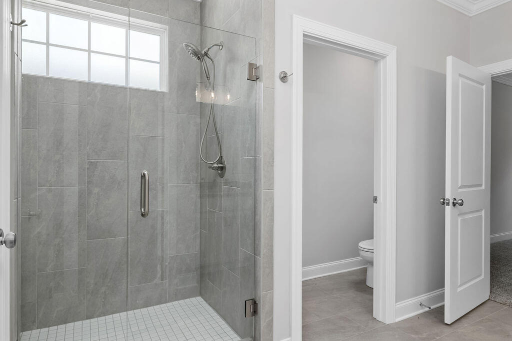 8880 Knolling Loop, 35