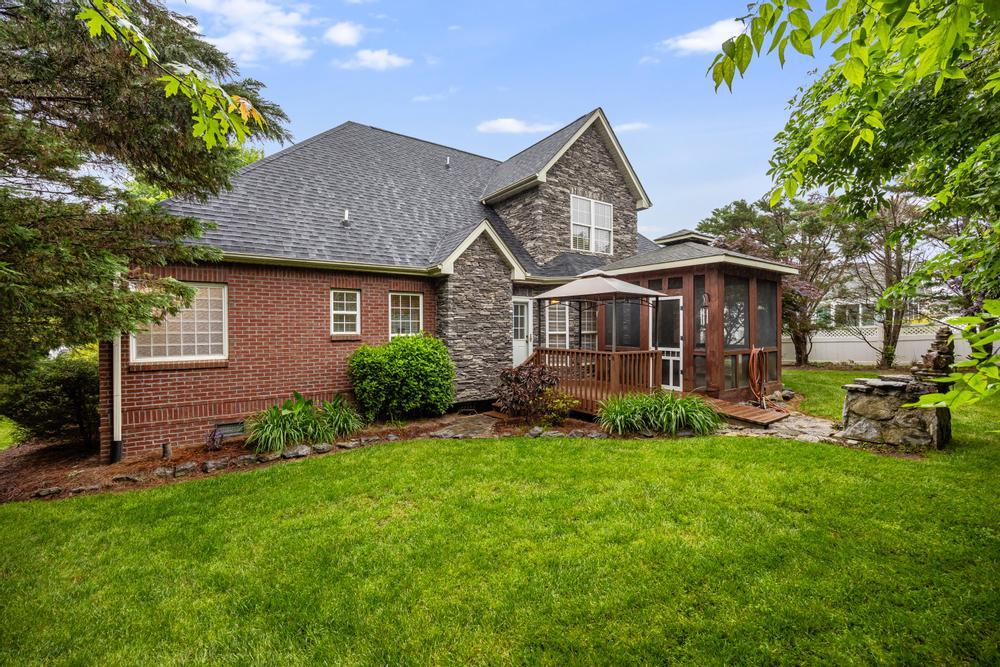 7144 Houser Ridge Lane