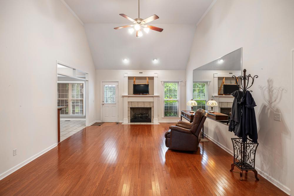 7144 Houser Ridge Lane