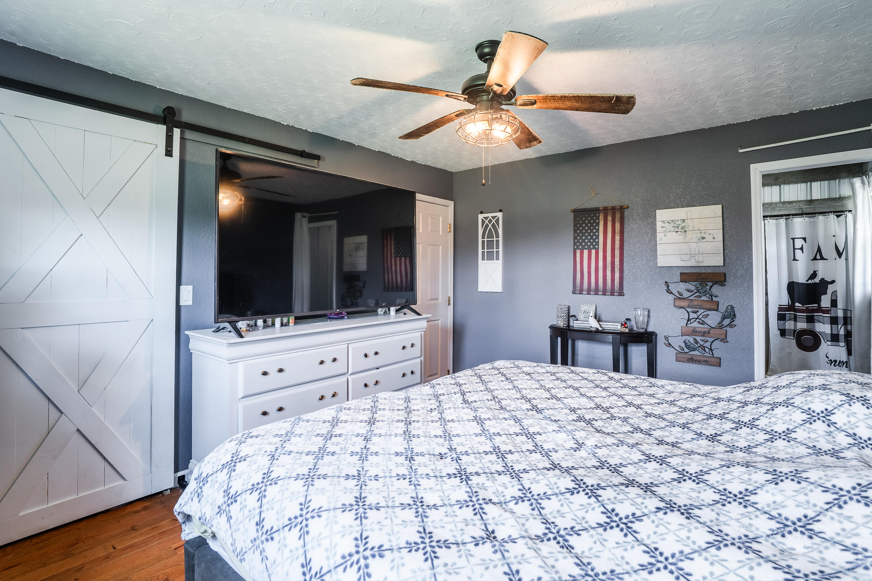 976 Chamberlain Road, LaFayette