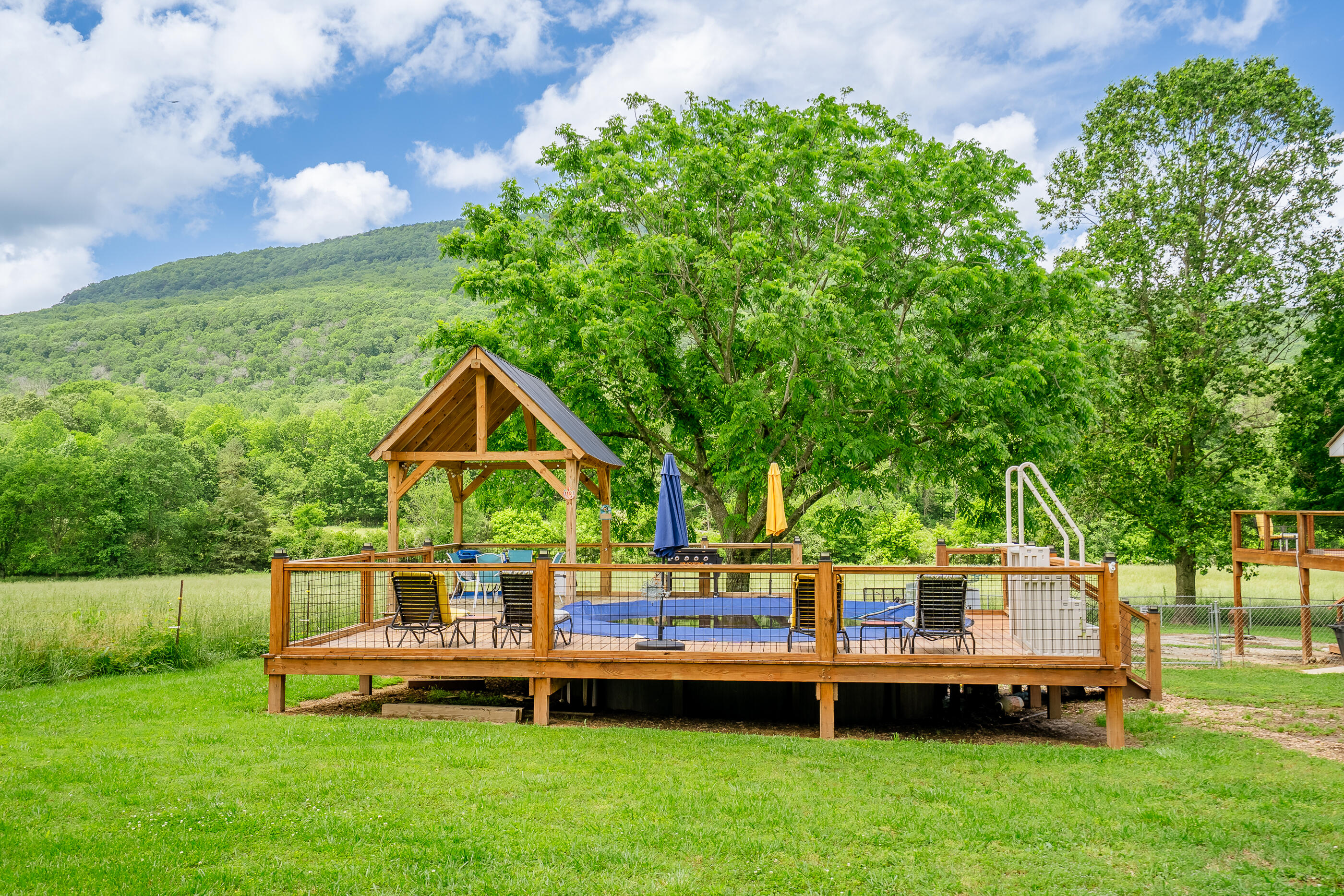 976 Chamberlain Road, LaFayette