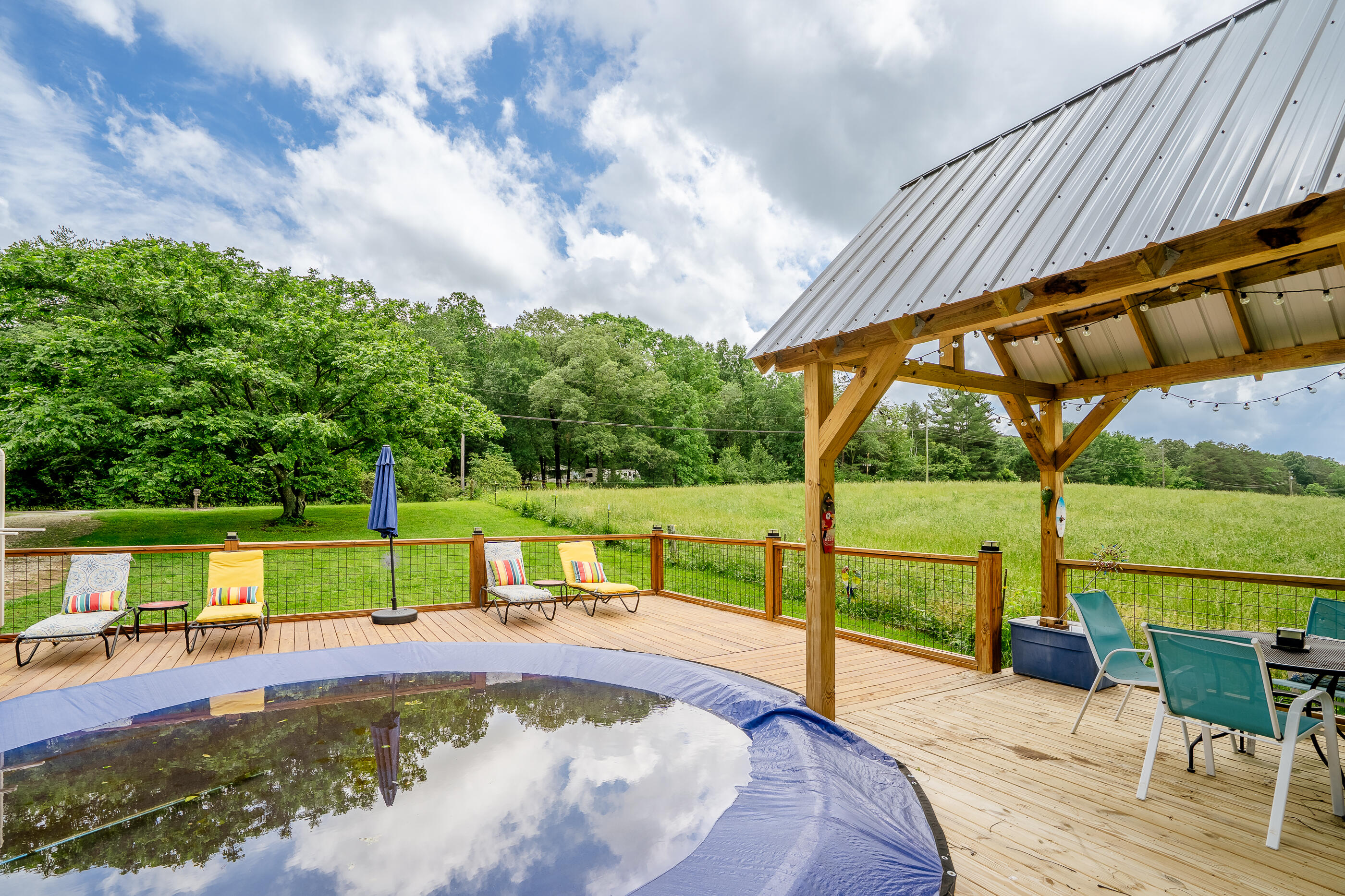 976 Chamberlain Road, LaFayette