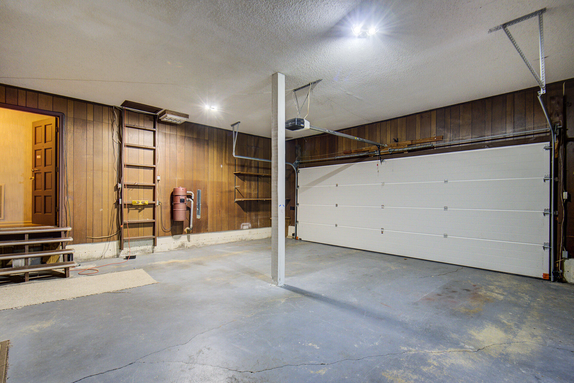 5851 N Park Road