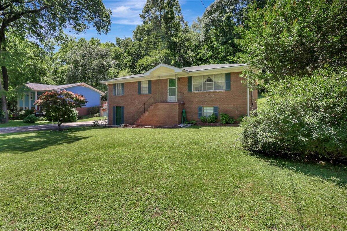 425 Lullwater Road