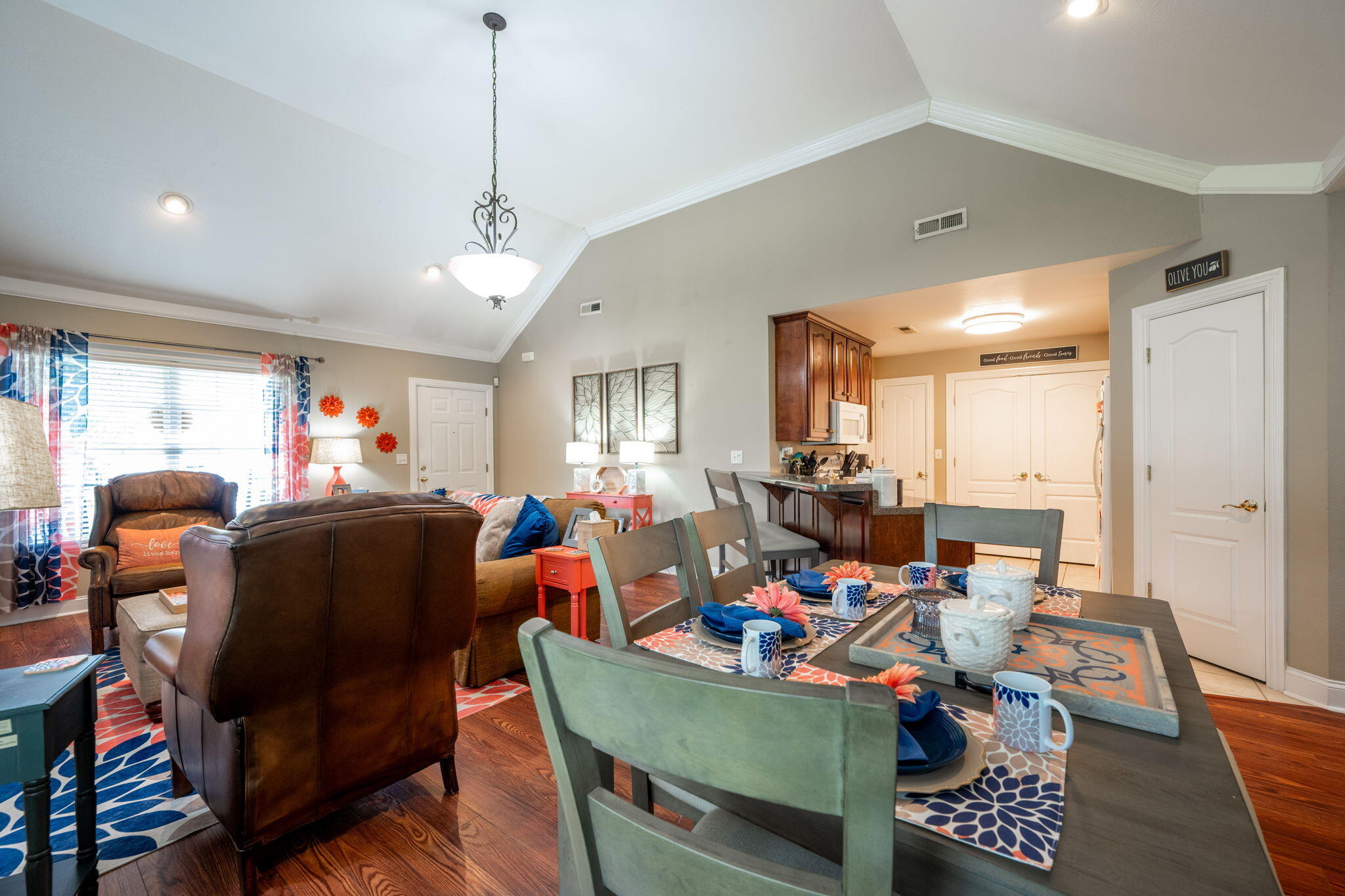 65 Briarstone Drive