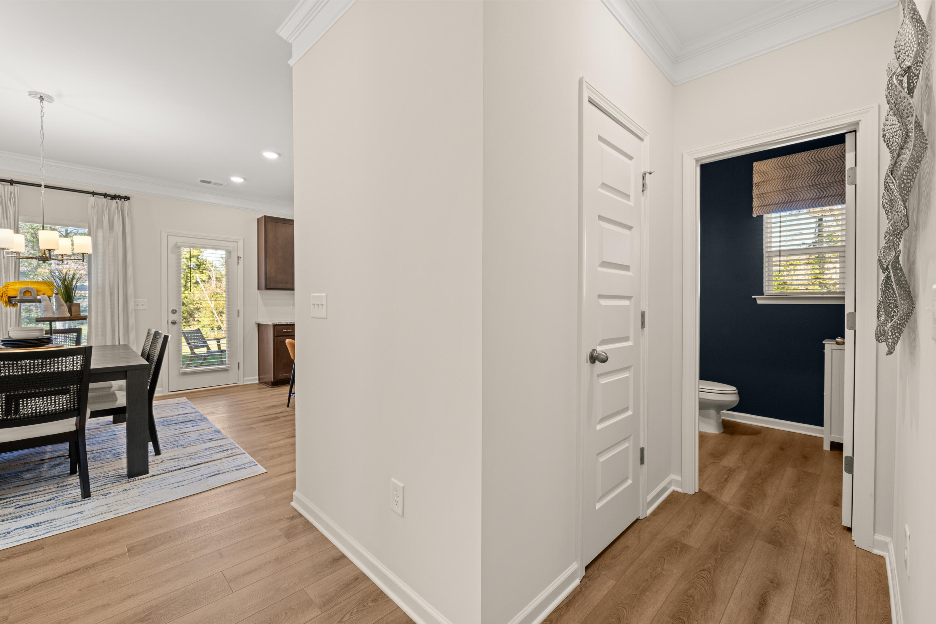 8400 Snowdrop Way