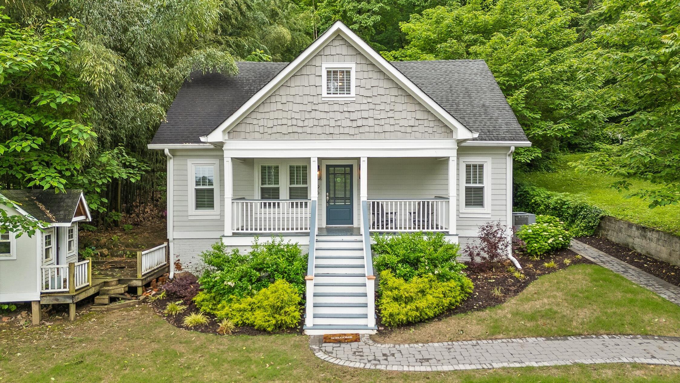 96 Everett Street