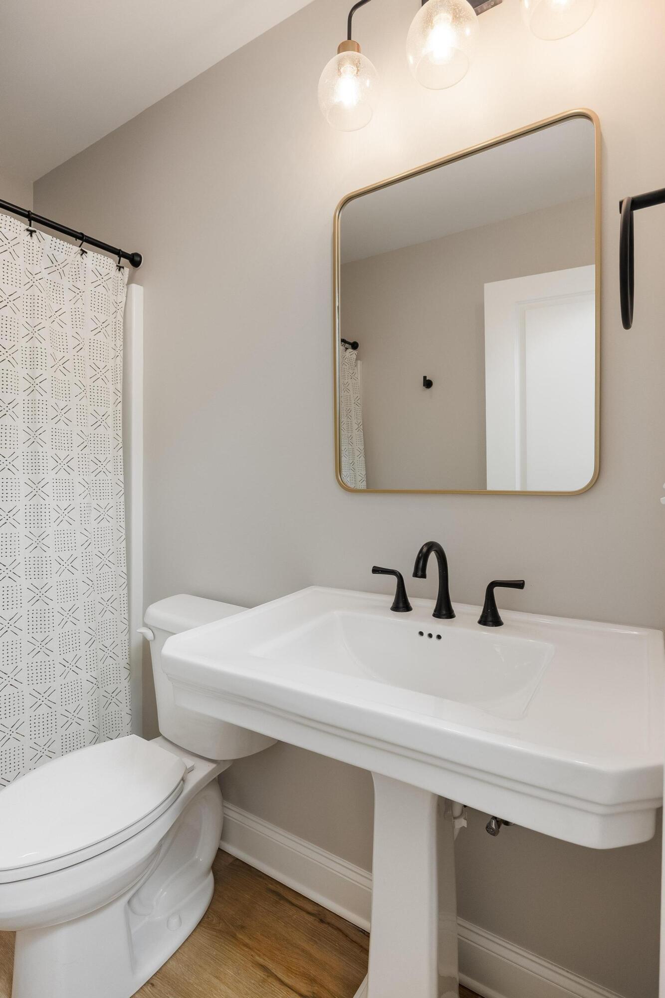 8685 Woodbury Acre Court