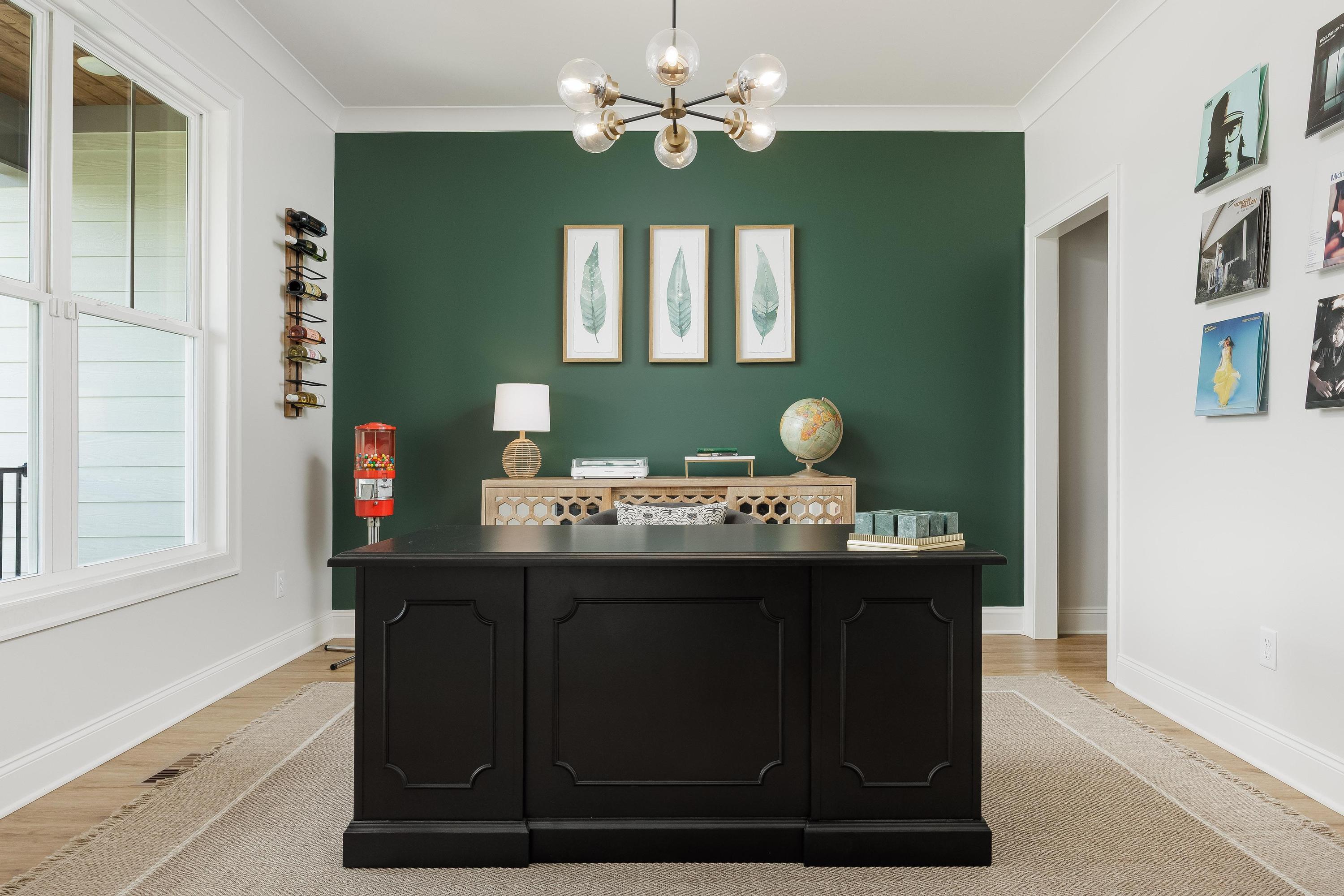 8685 Woodbury Acre Court