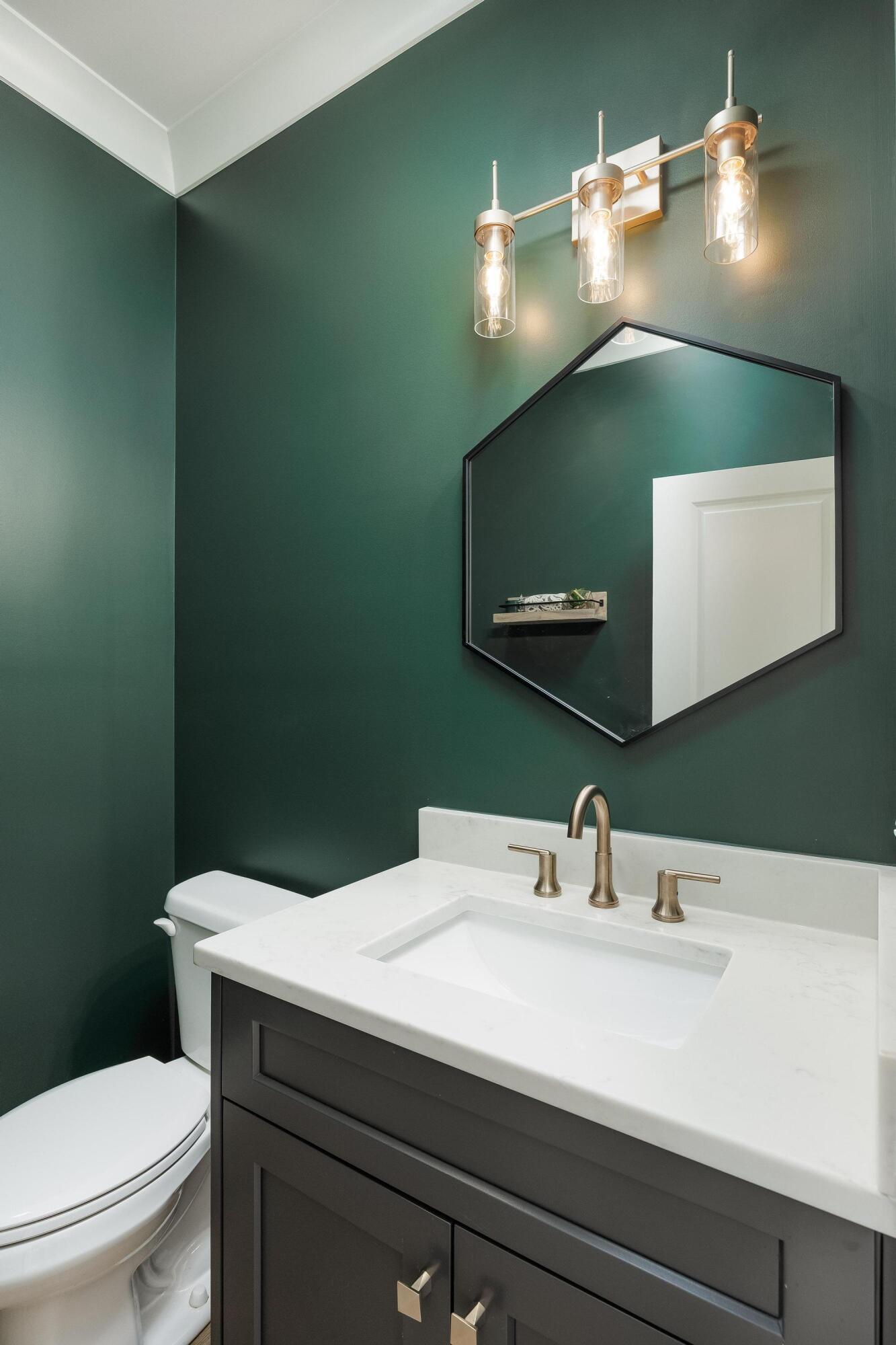 8685 Woodbury Acre Court