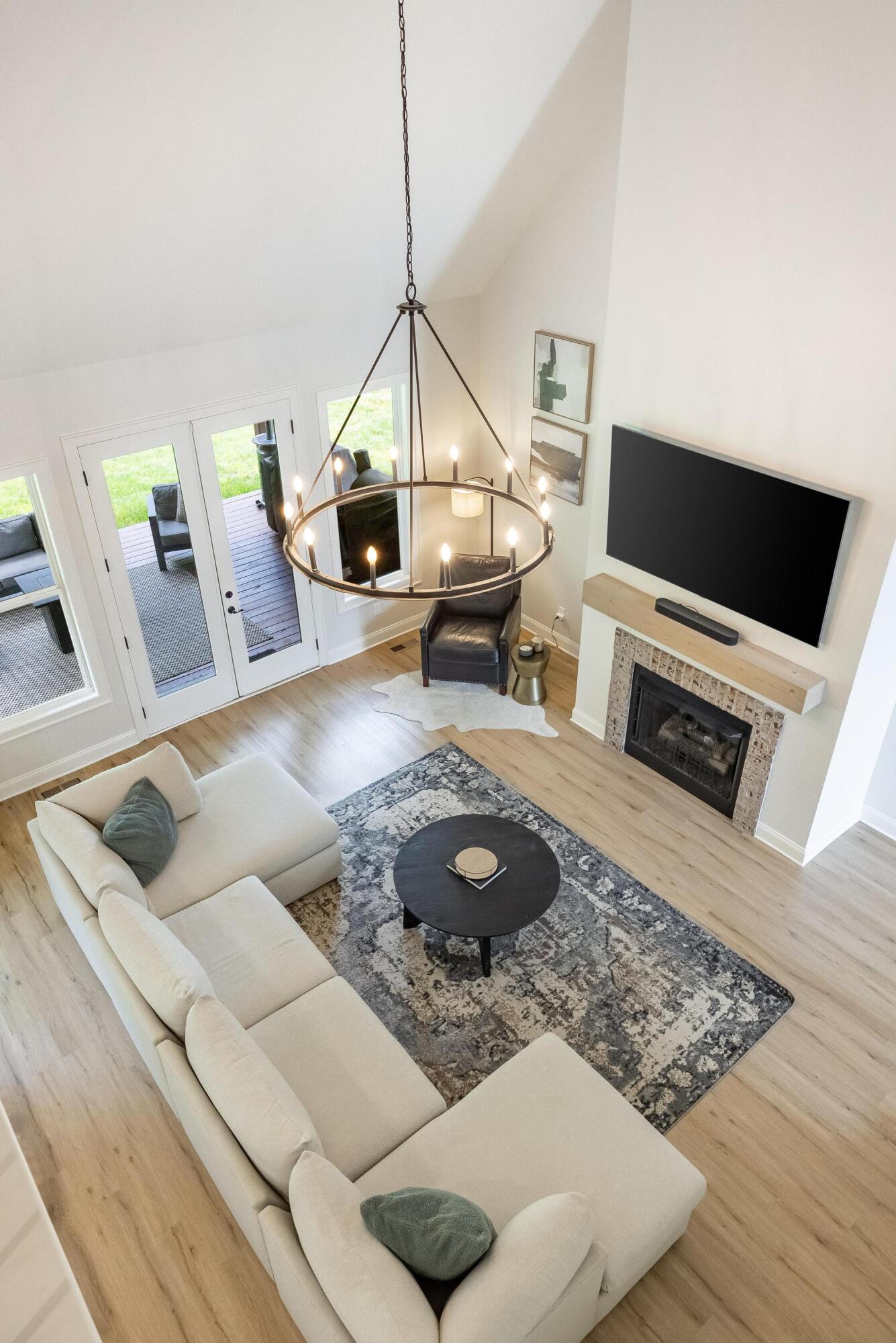 8685 Woodbury Acre Court