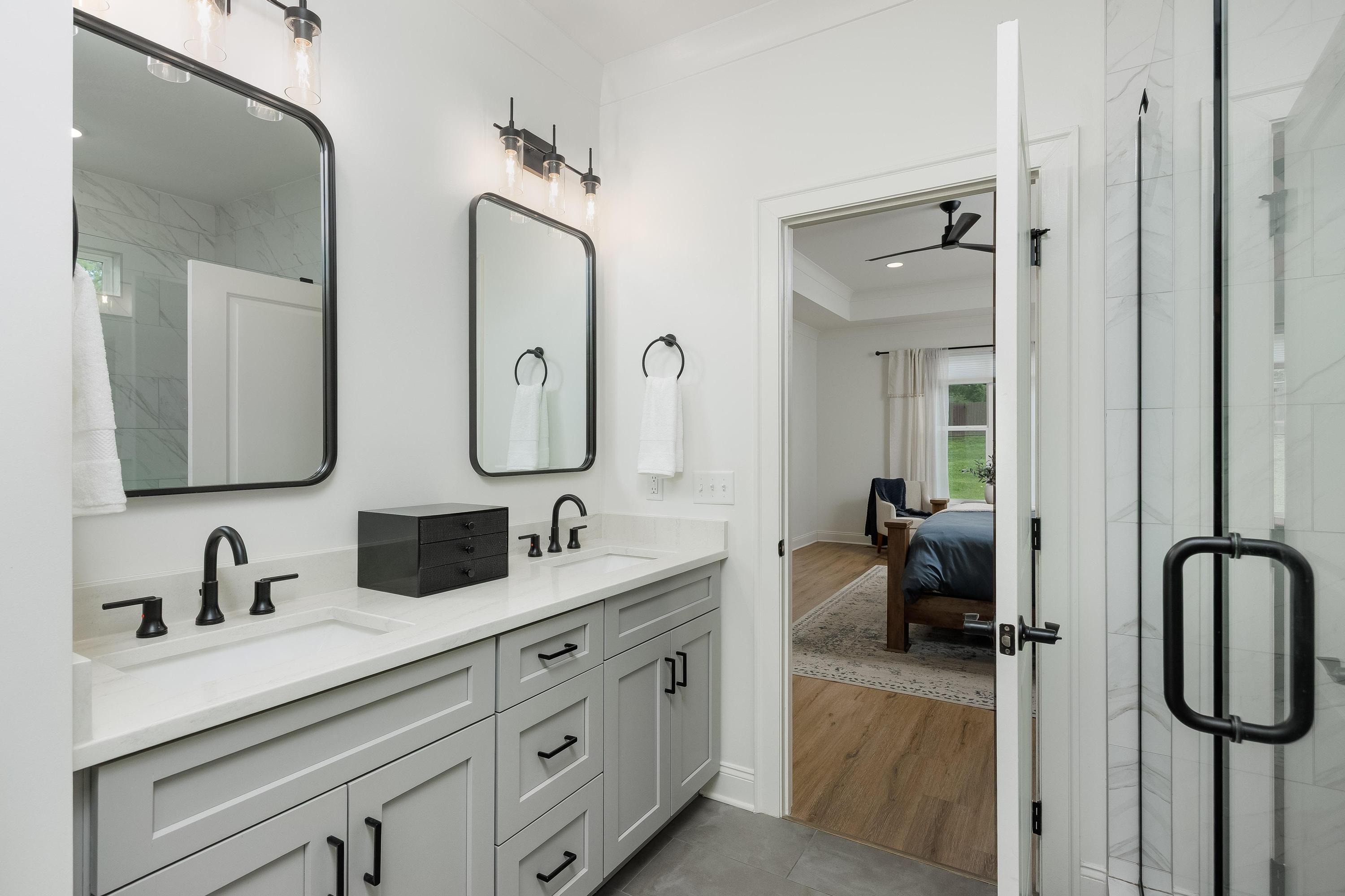 8685 Woodbury Acre Court