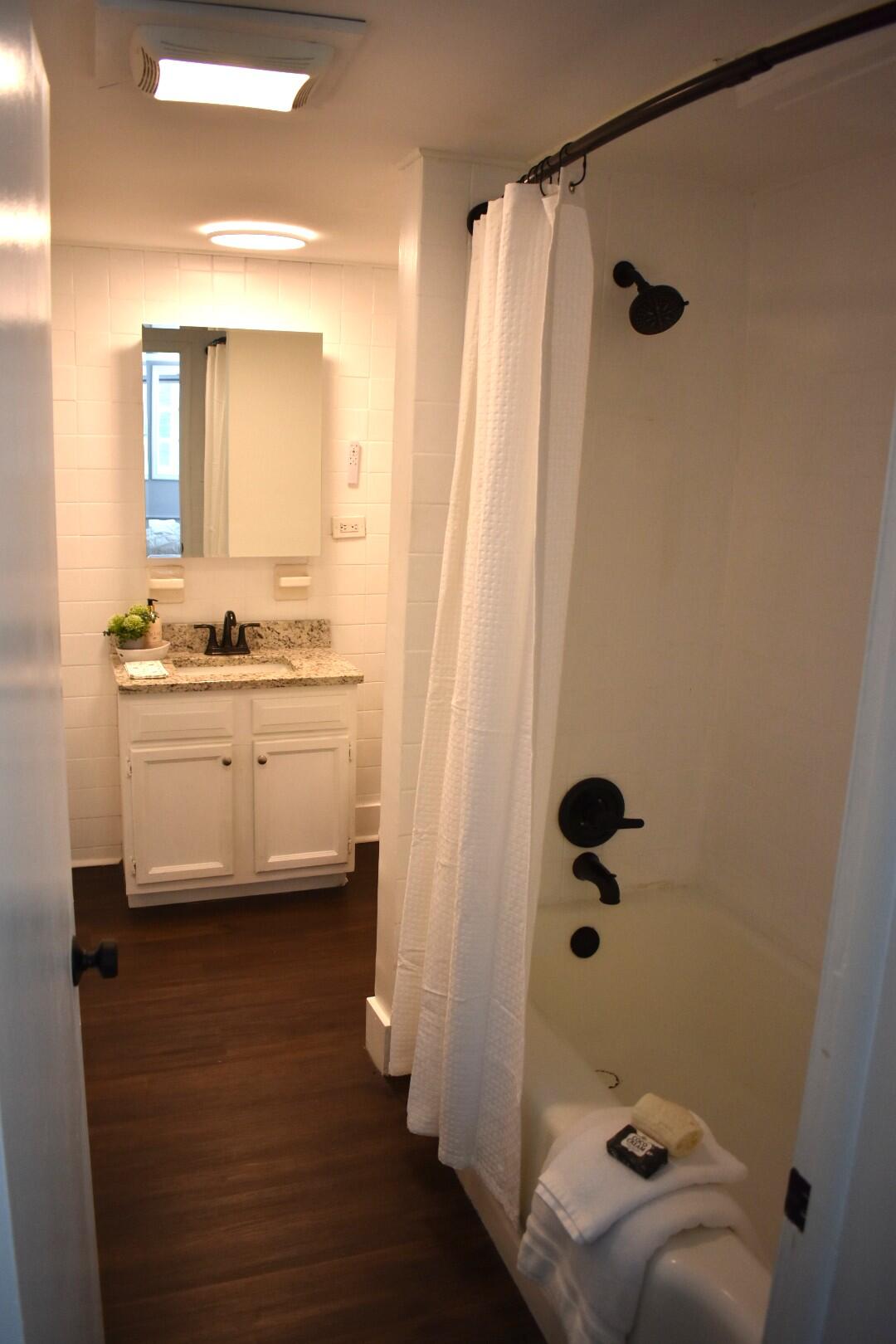 1609 W 53rd Street