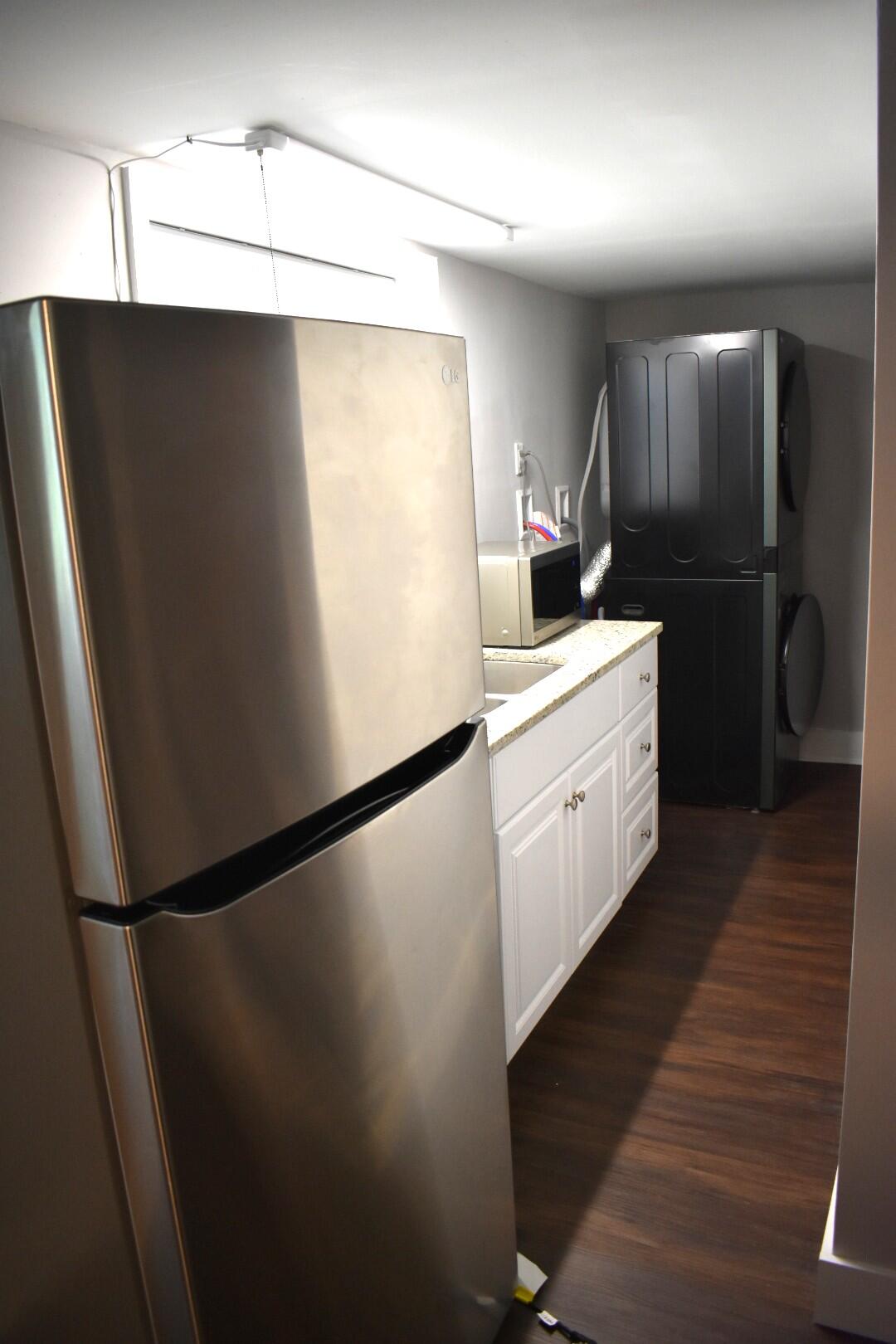 1609 W 53rd Street
