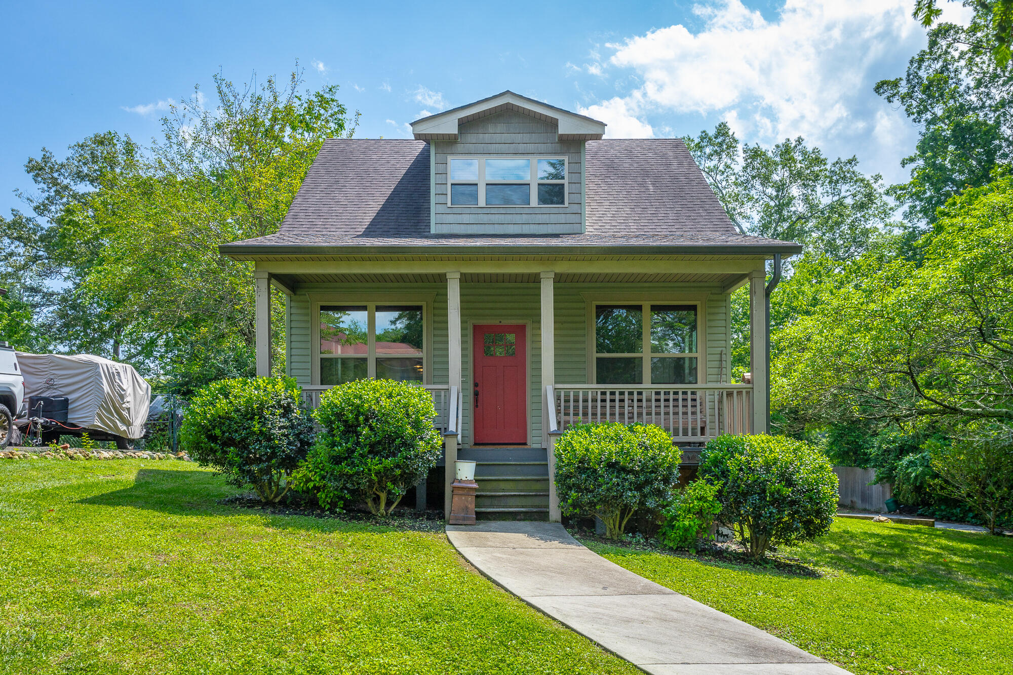 3304 Windsor Court