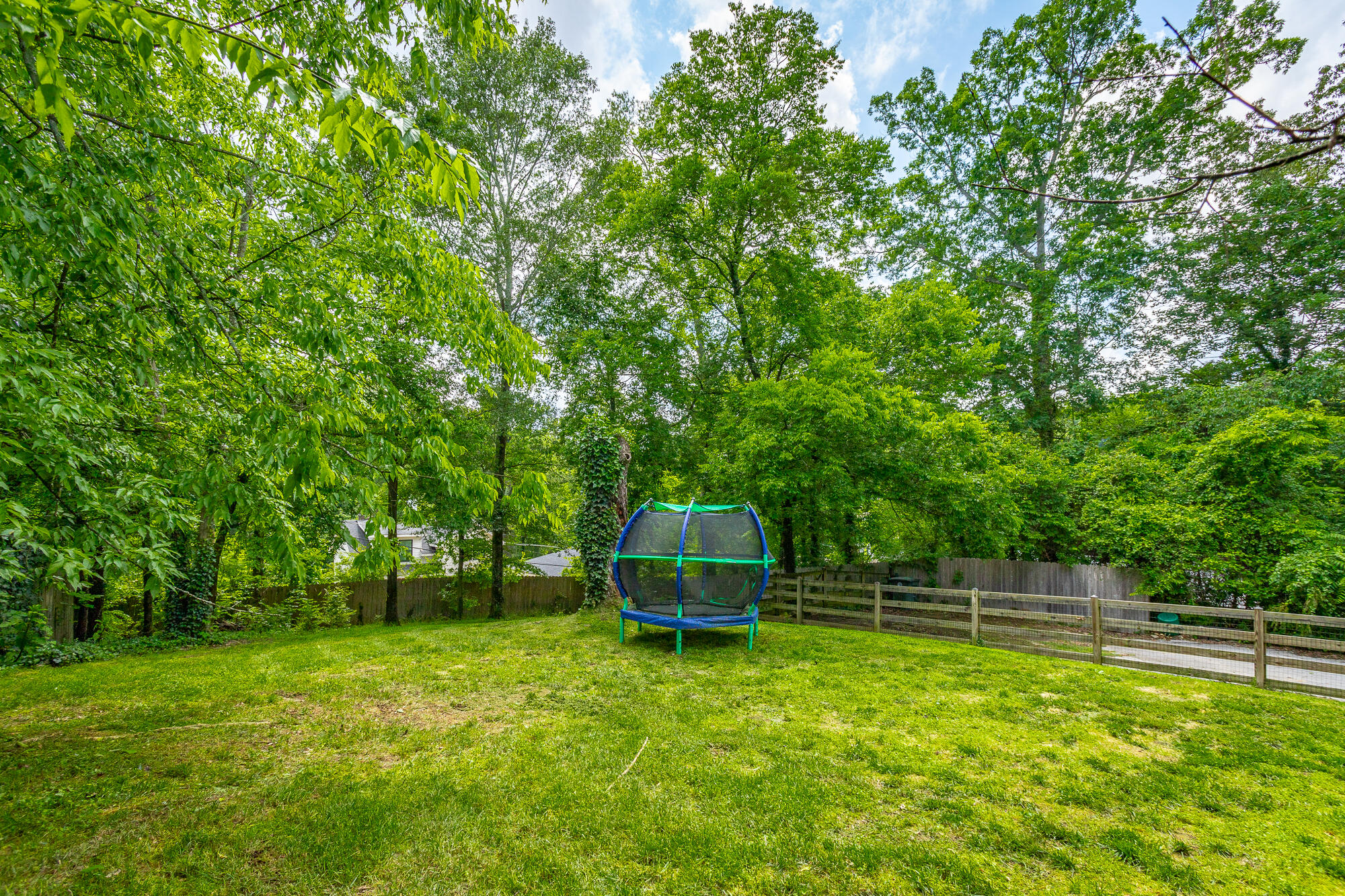 3304 Windsor Court