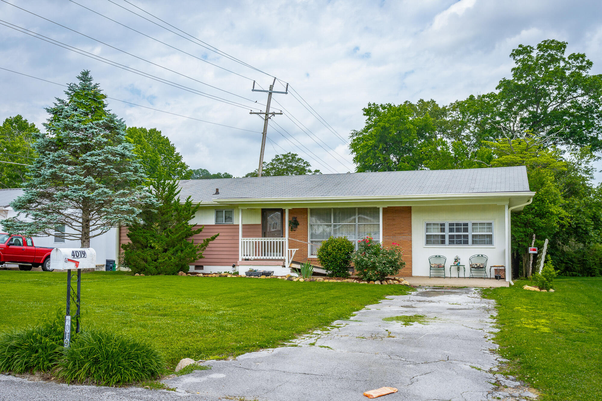 4019 Dellway Circle