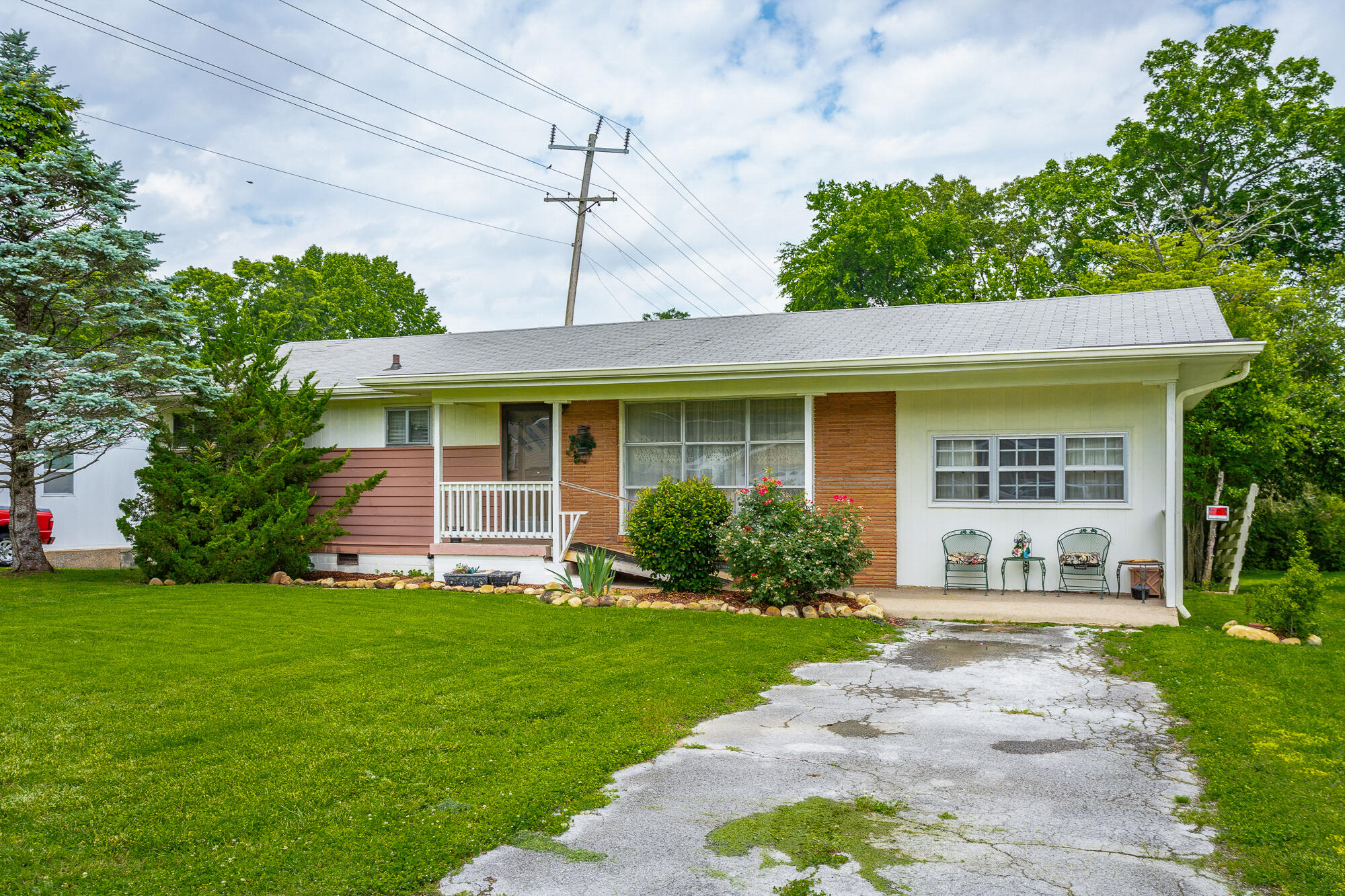 4019 Dellway Circle