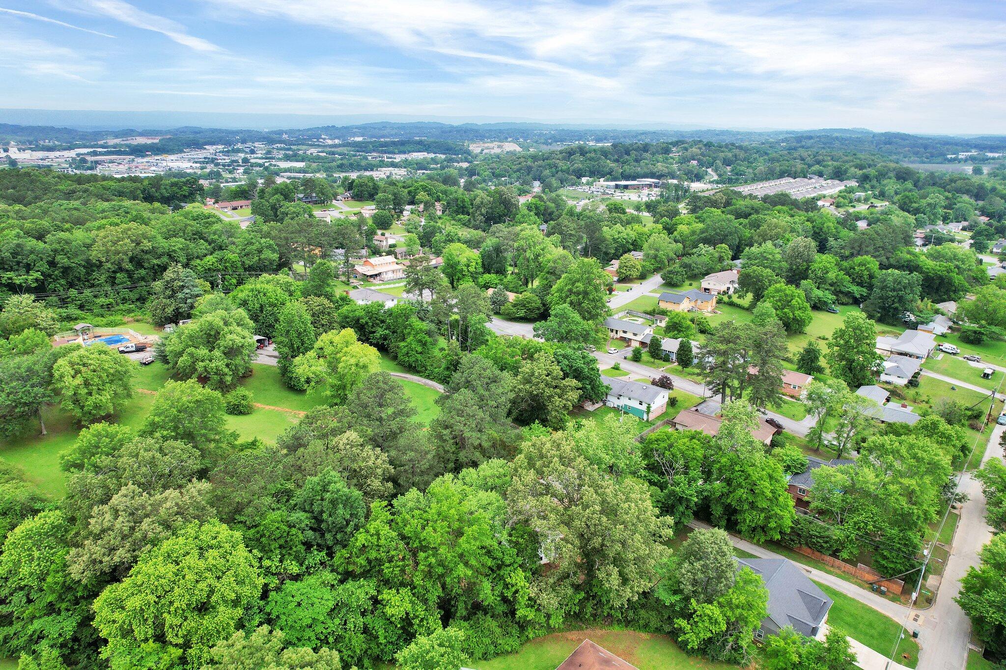 6568 Barnie Fay Lane