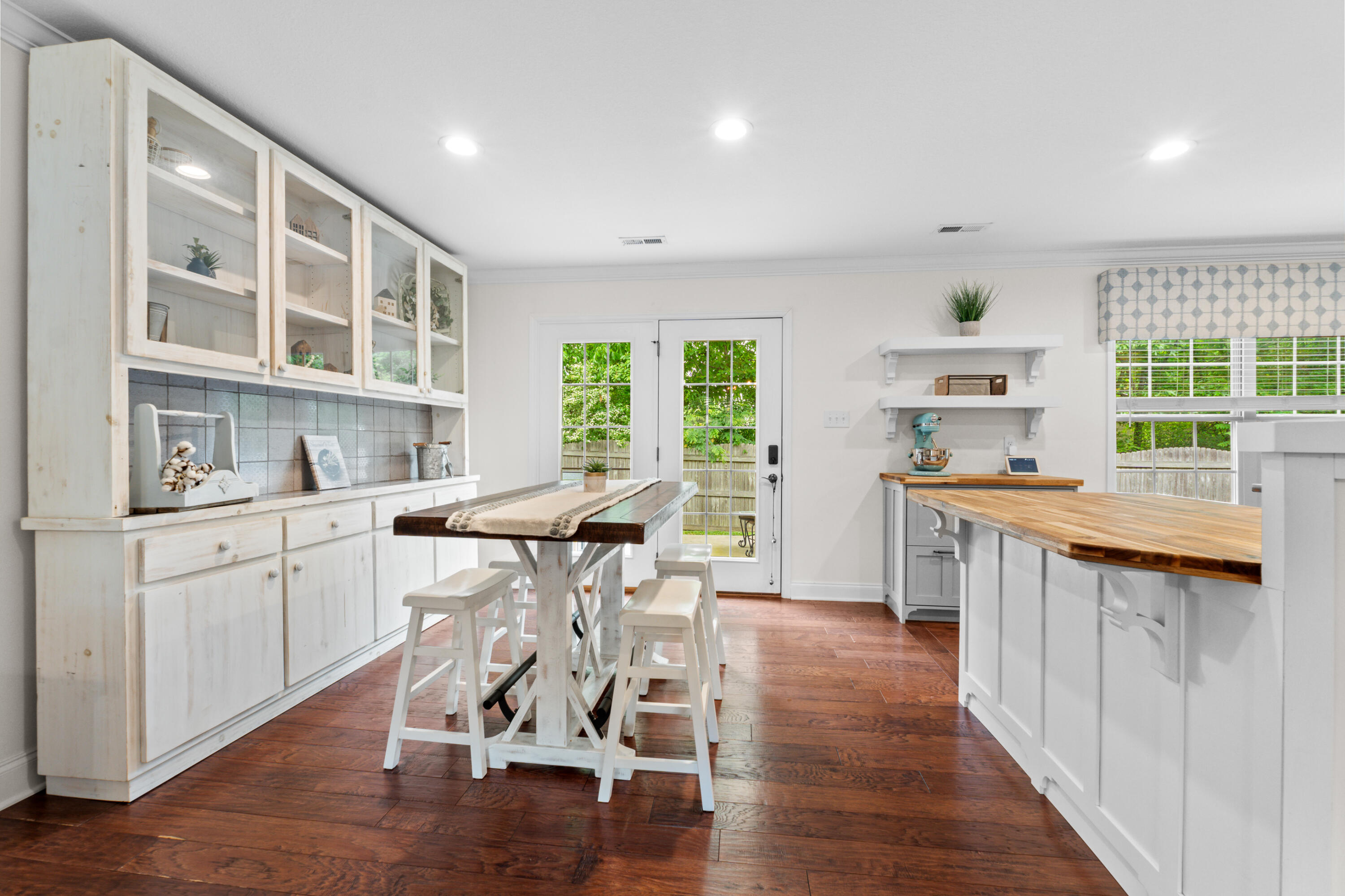 1208 Dark Creek Lane