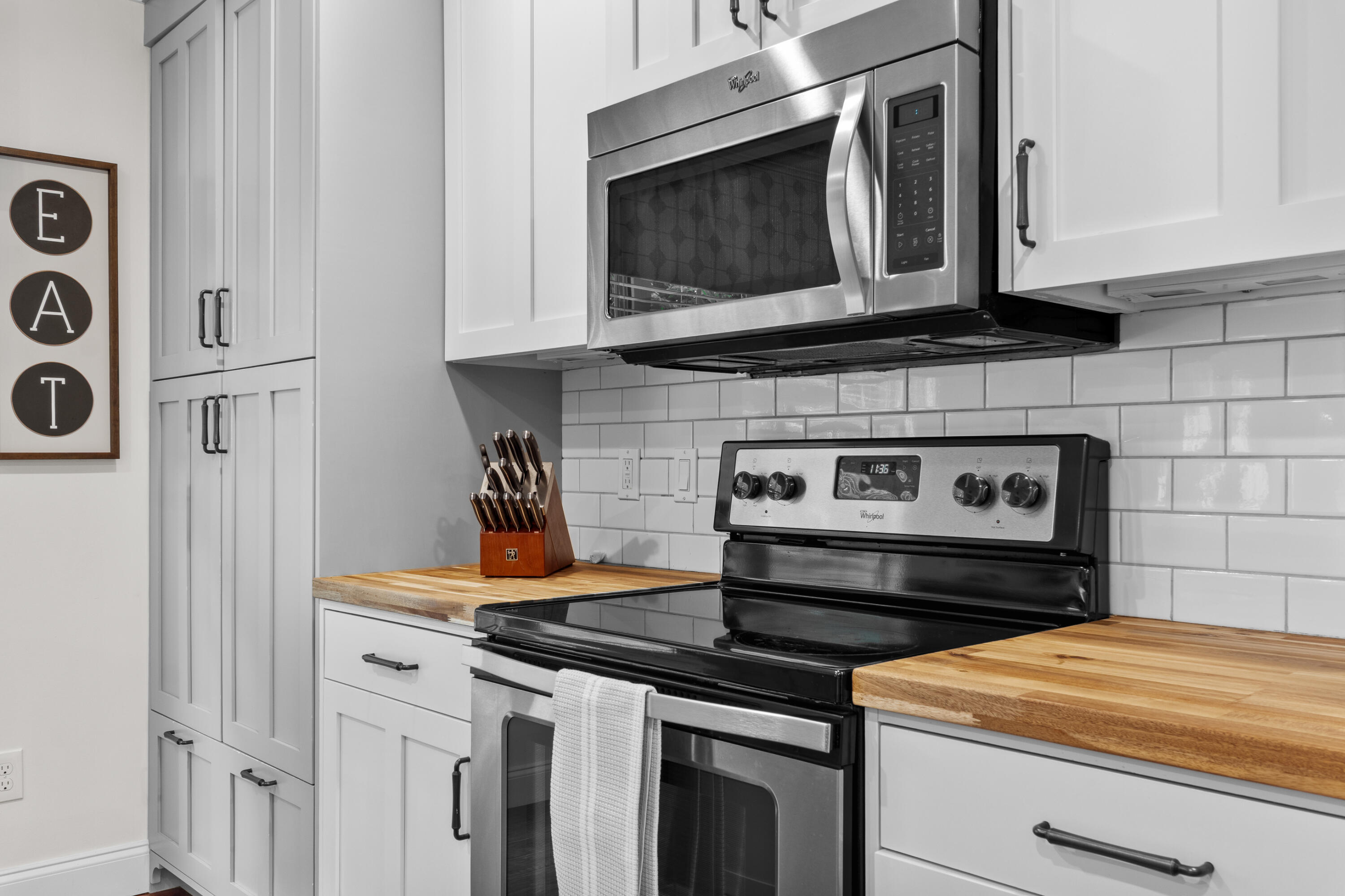 1208 Dark Creek Lane