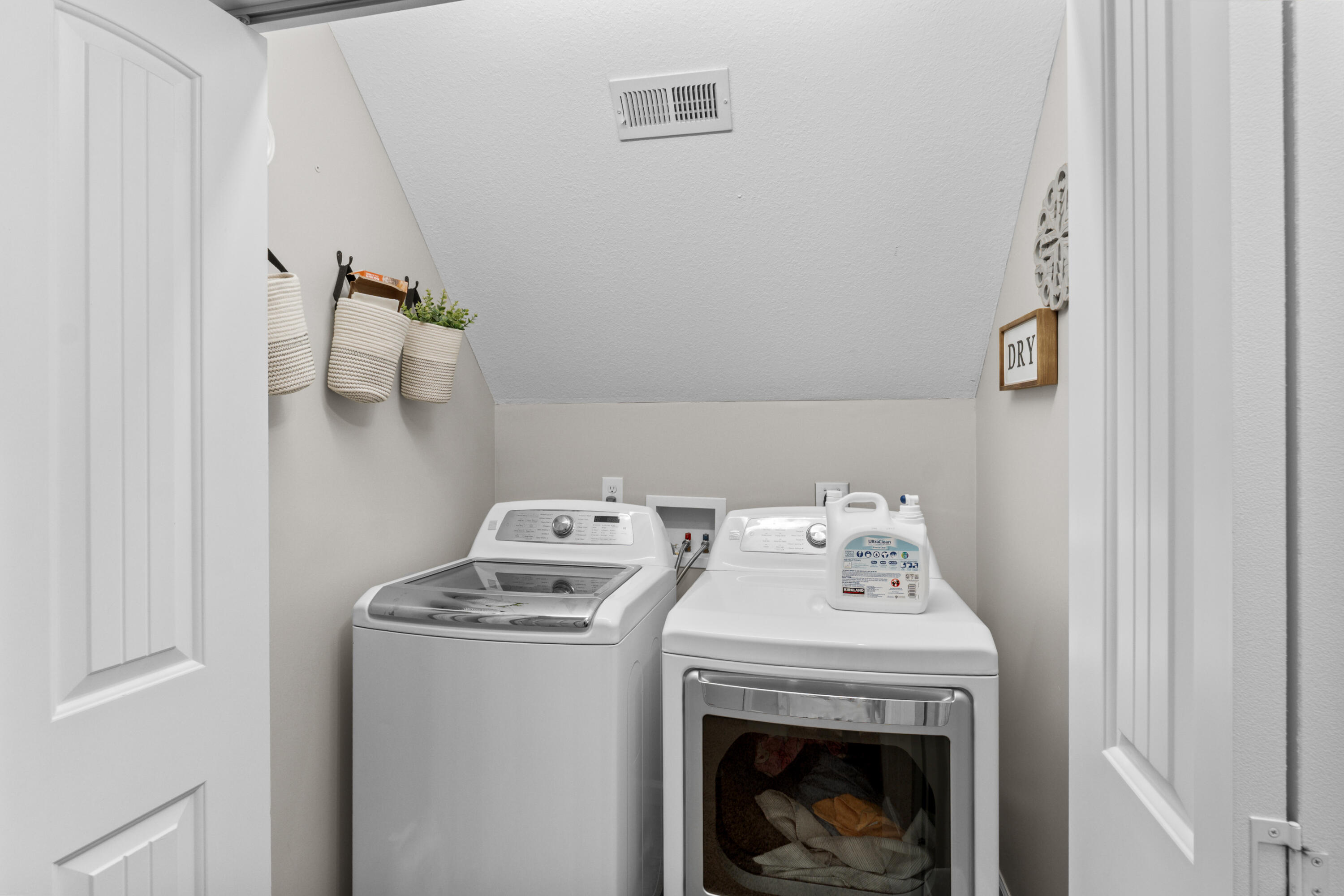 1208 Dark Creek Lane