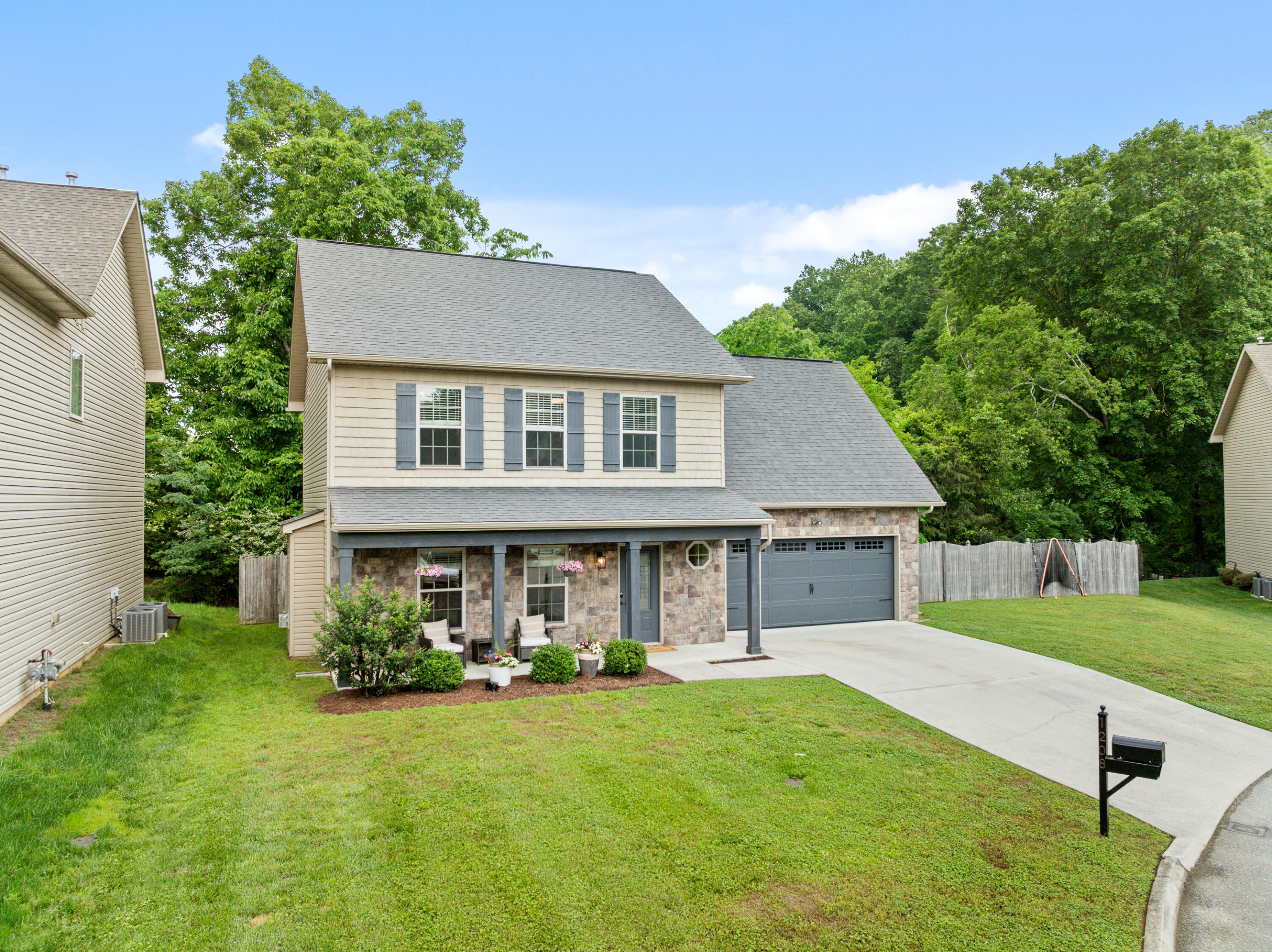 1208 Dark Creek Lane