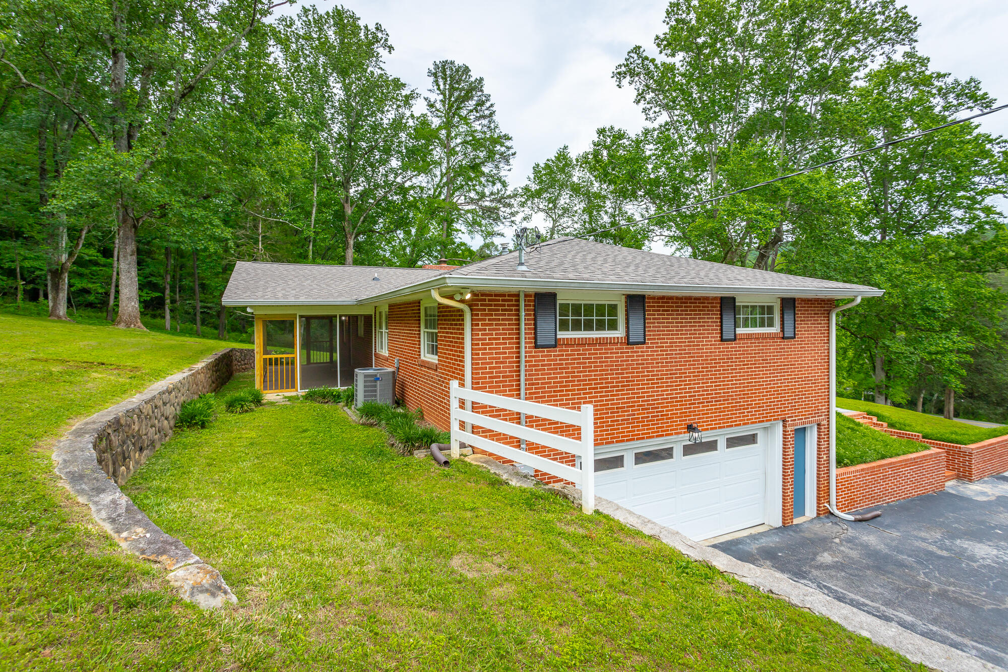 5873 Old Dayton Pike