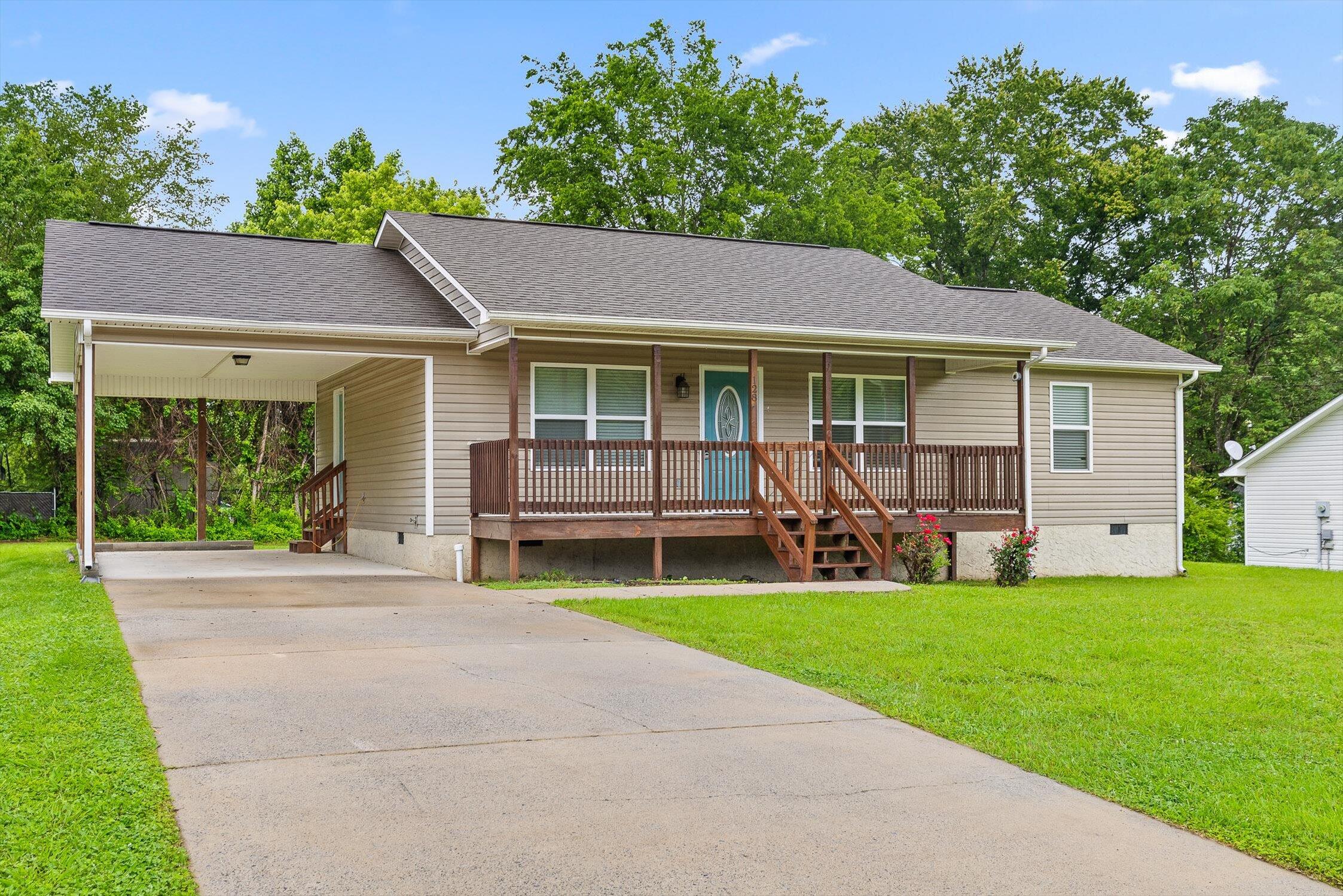 128 Mountain Breeze Avenue