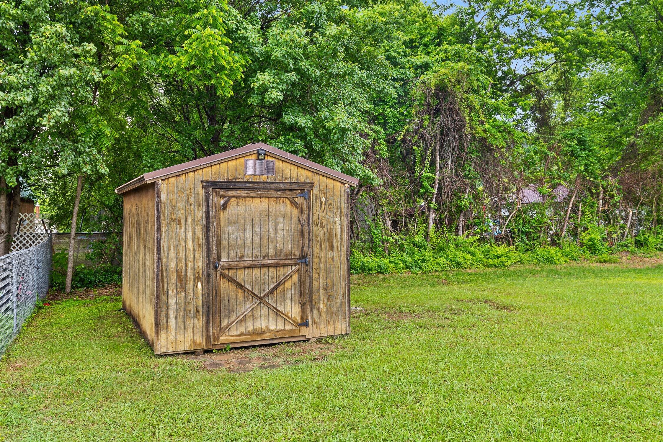 128 Mountain Breeze Avenue