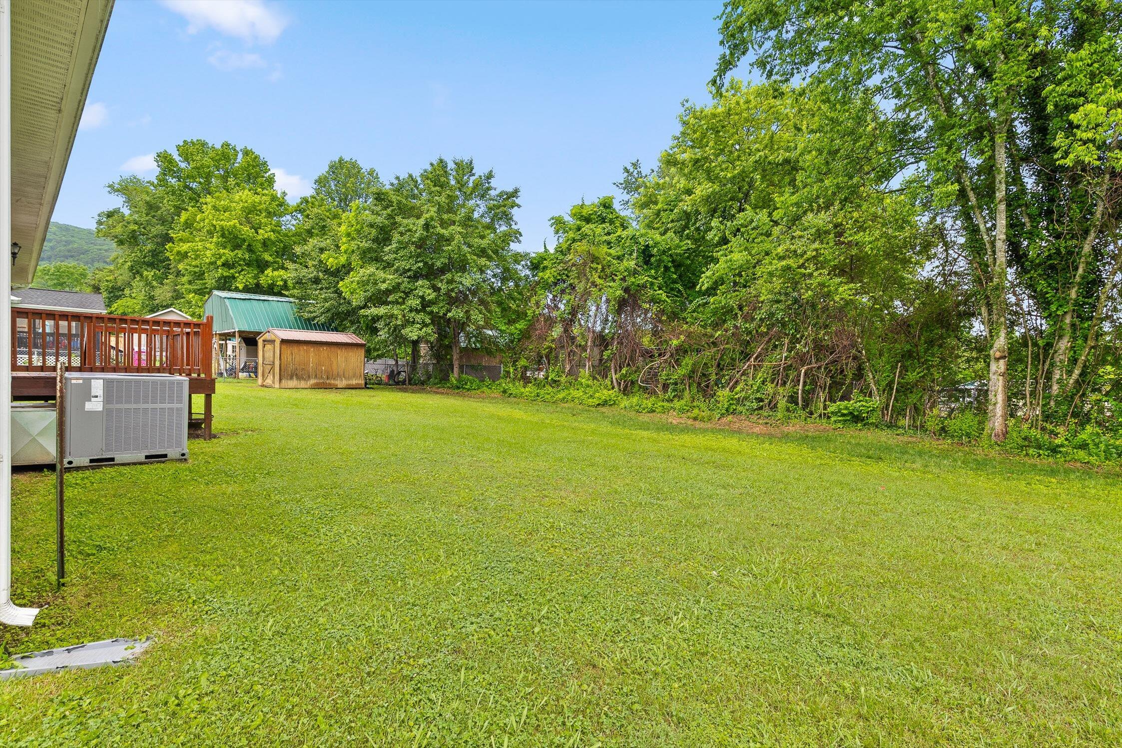 128 Mountain Breeze Avenue