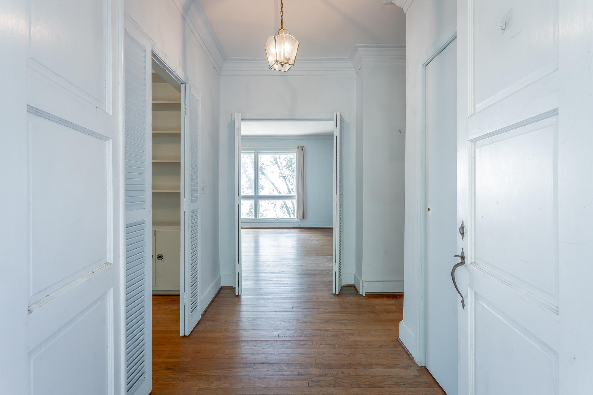 1613 Fairy Dell Trail